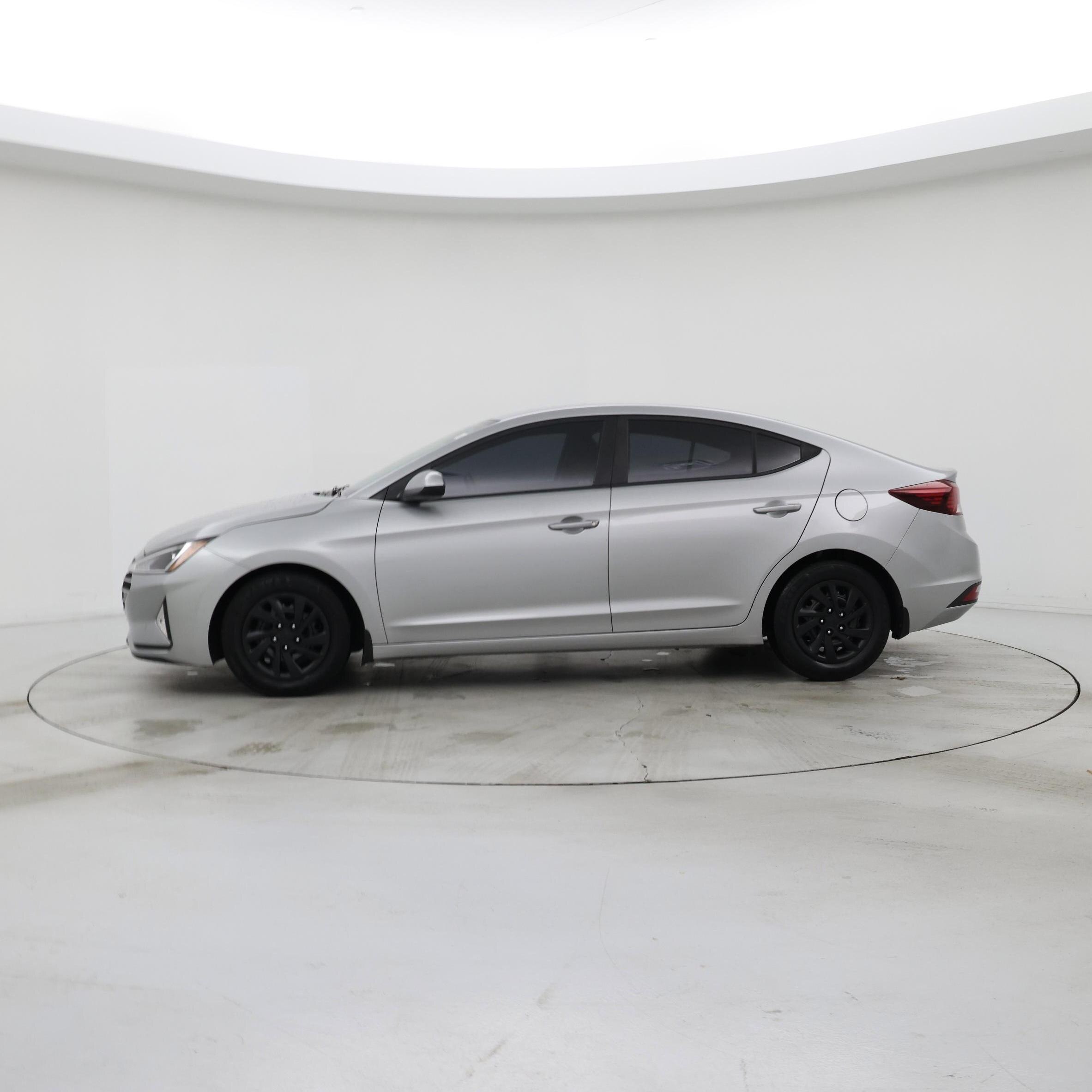 Thumbnail: 2020 Hyundai Elantra - 3