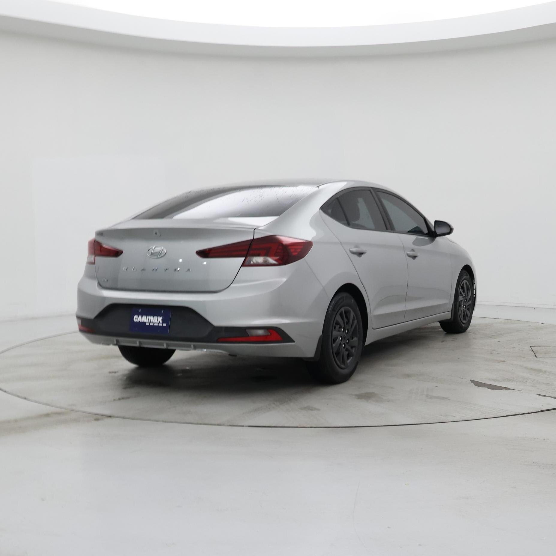 Thumbnail: 2020 Hyundai Elantra - 8