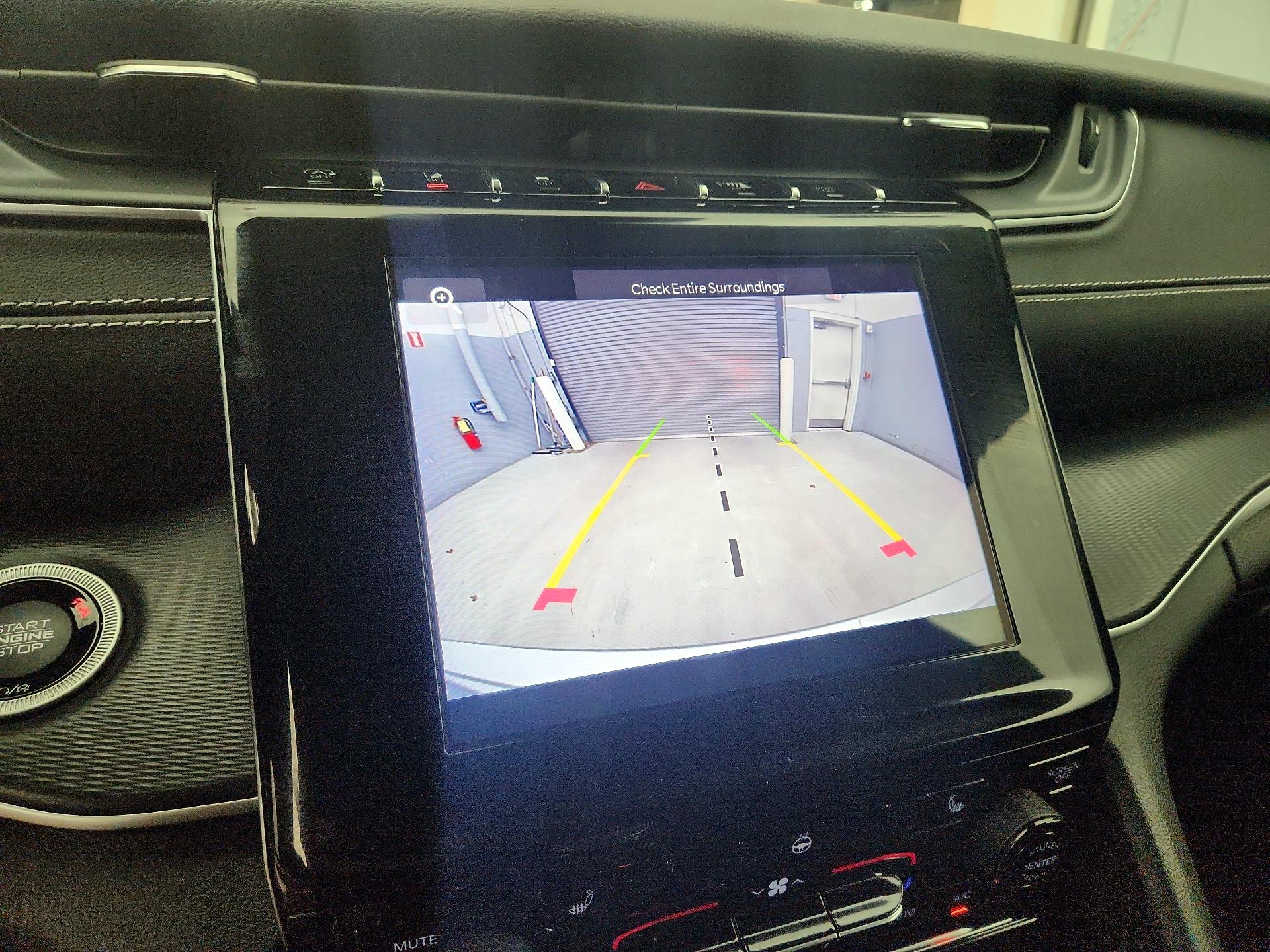 Thumbnail: 2023 Jeep Grand Cherokee - 14