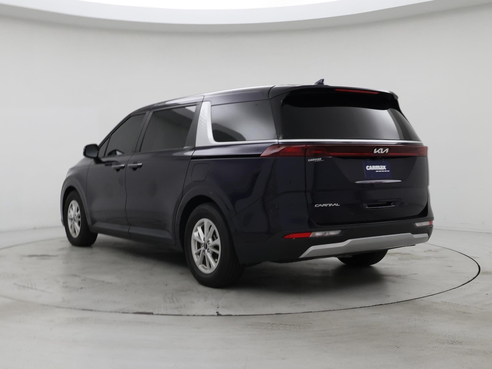 Image of 2023 Kia Carnival LX Seat Package