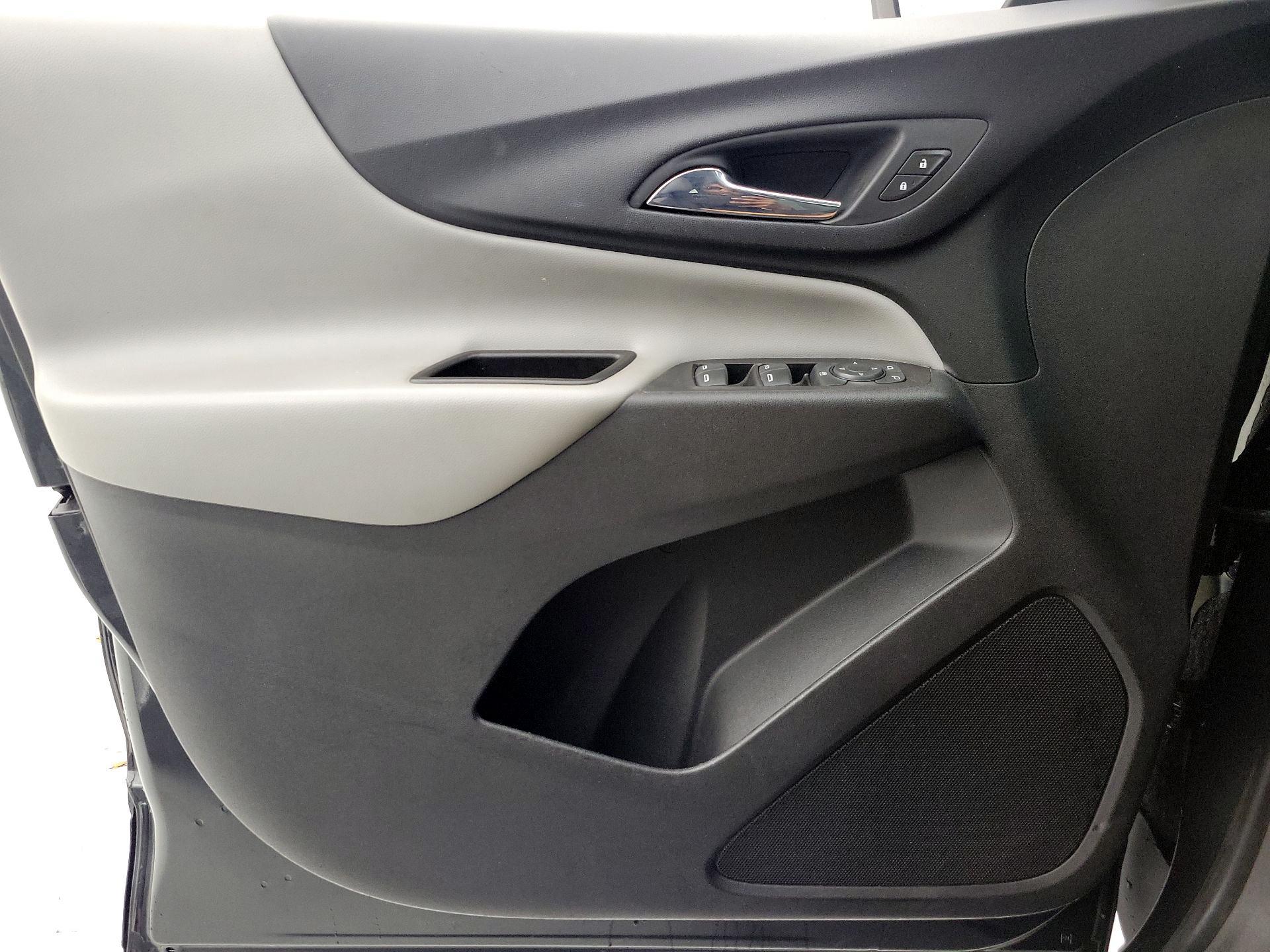 Thumbnail: 2020 Chevrolet Equinox - 12