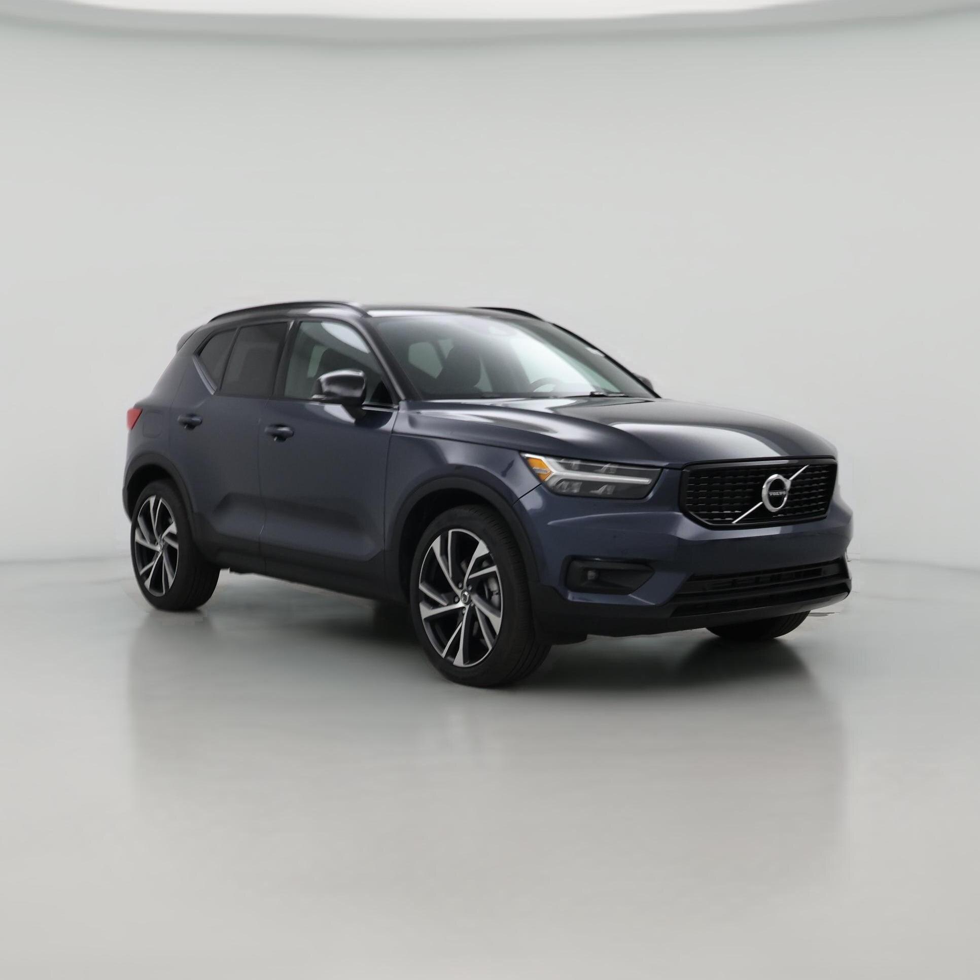 Thumbnail: 2022 Volvo XC40 - 1