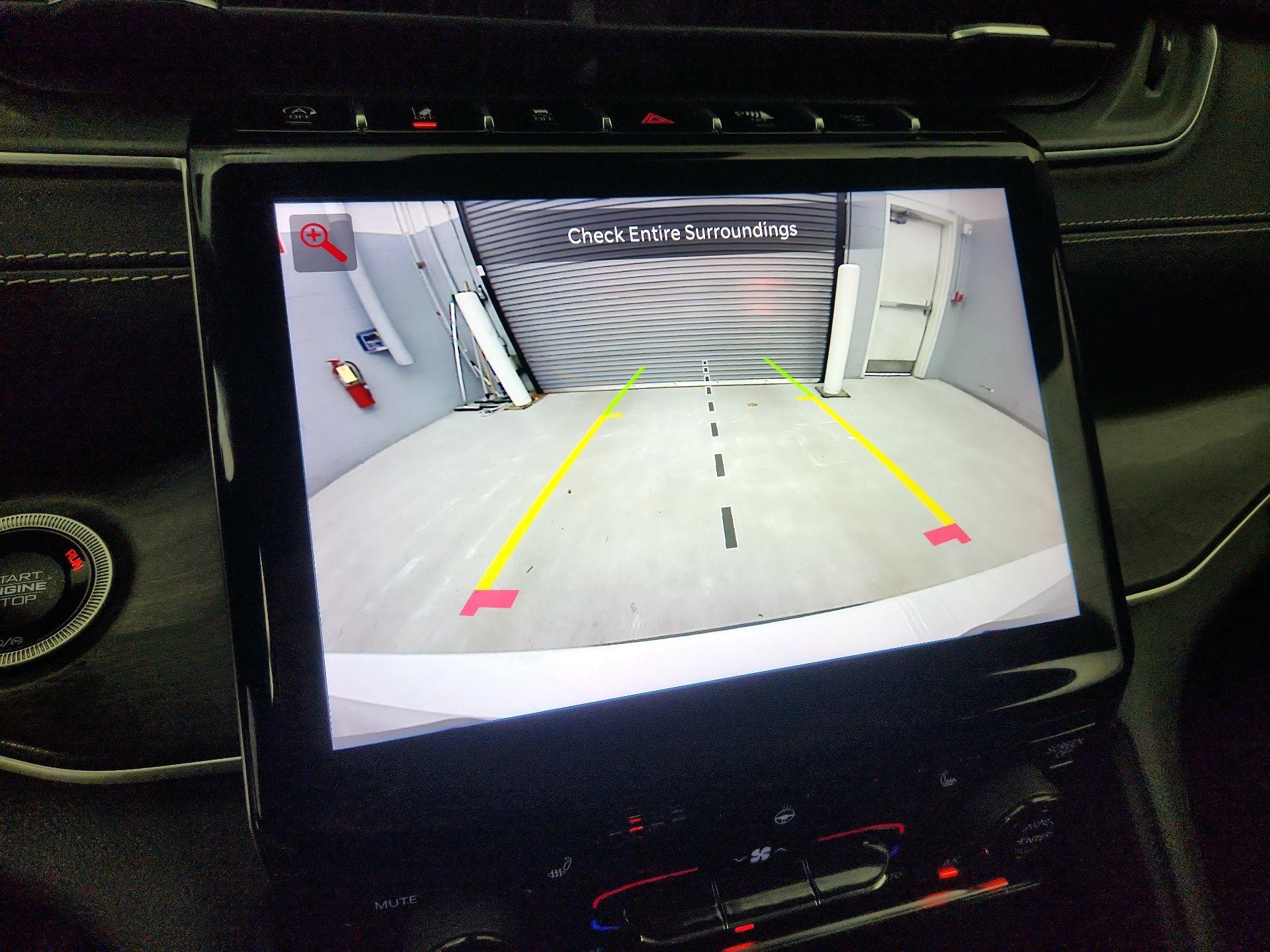 Thumbnail: 2021 Jeep Grand Cherokee L - 15