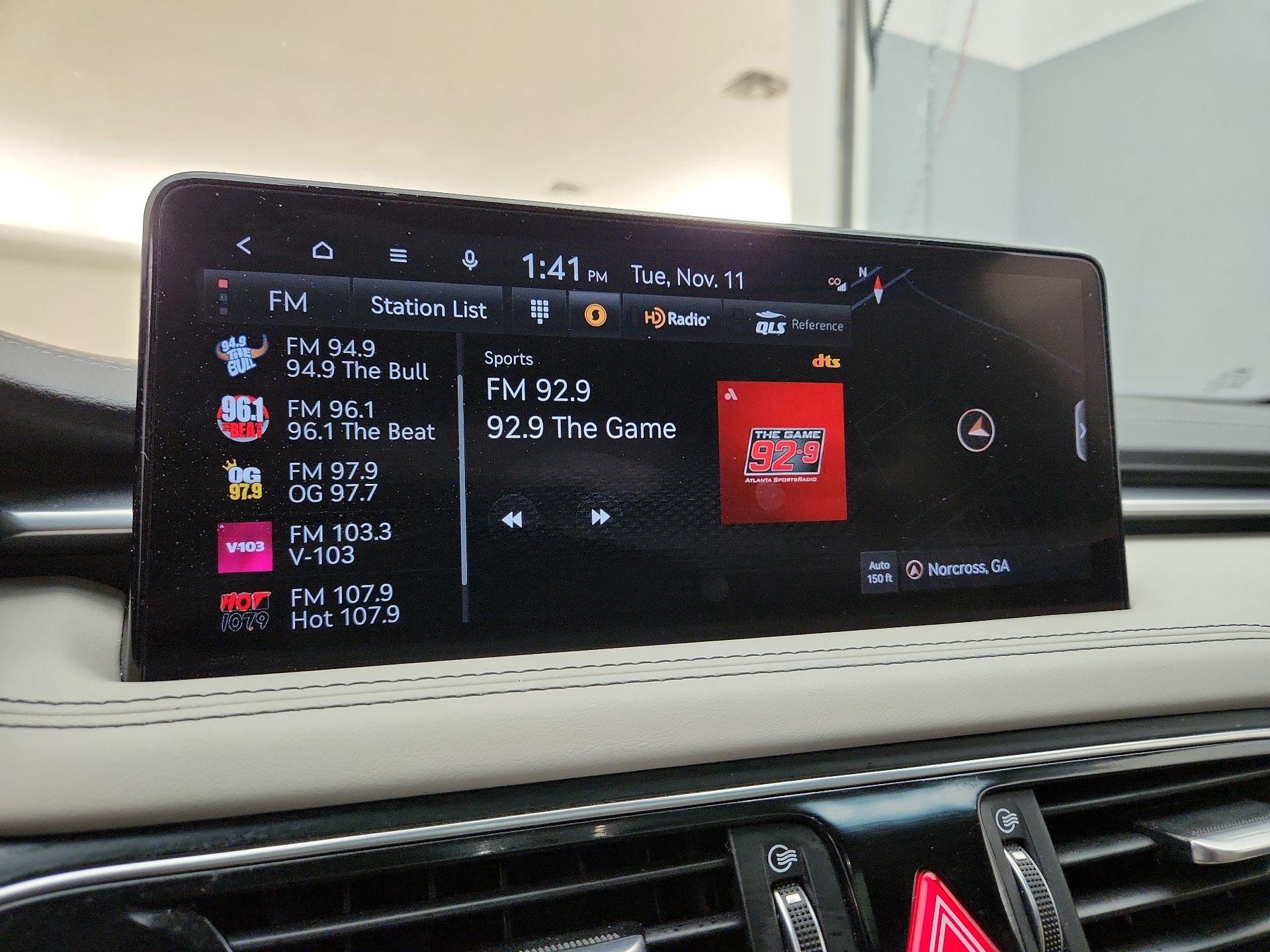 Thumbnail: 2023 Genesis G70 - 16