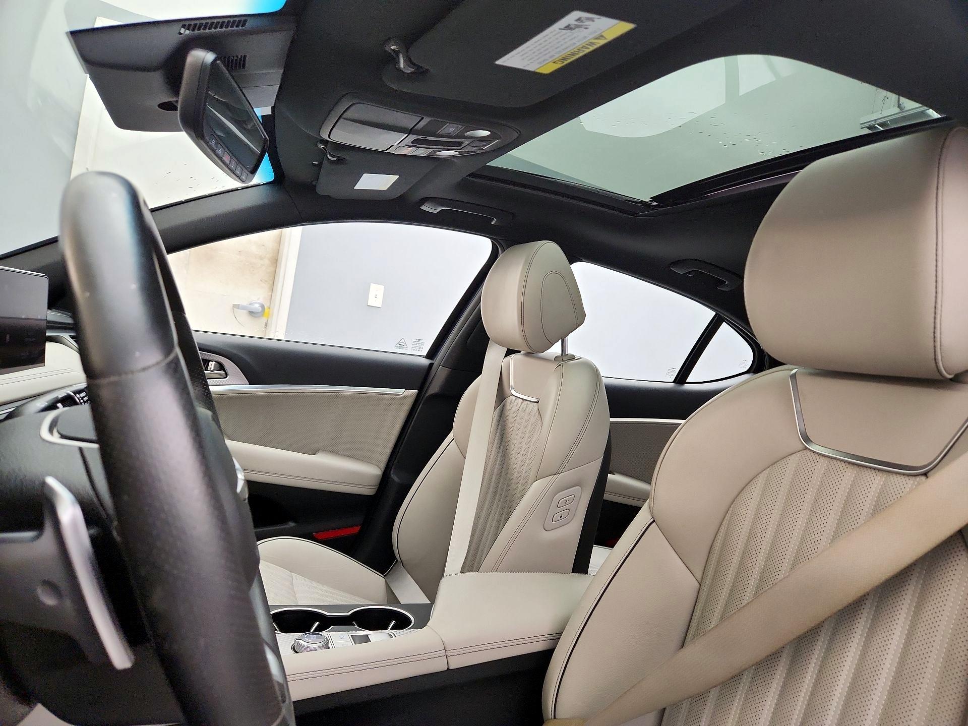 Thumbnail: 2023 Genesis G70 - 20