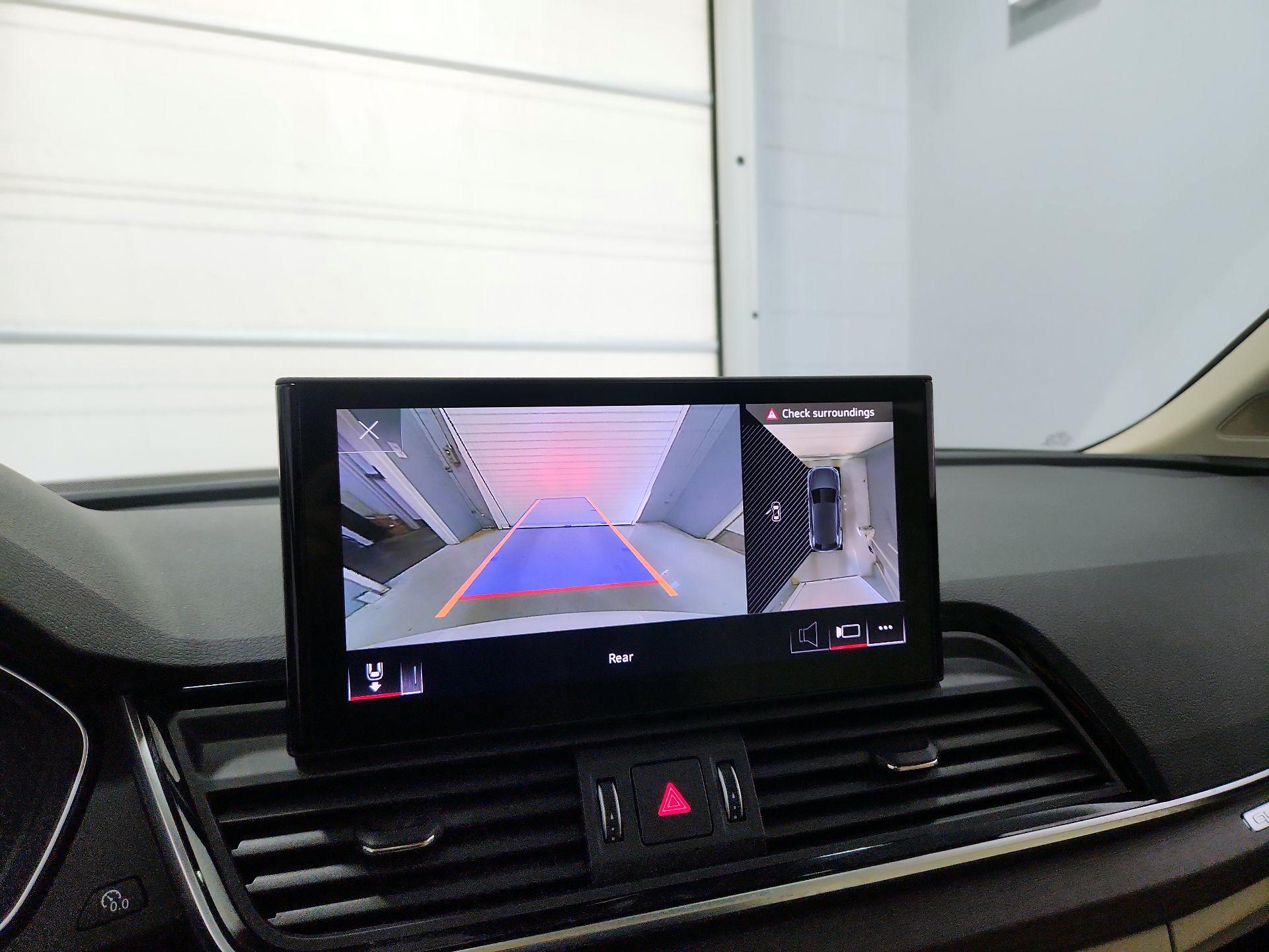 Thumbnail: 2022 Audi Q5 - 15