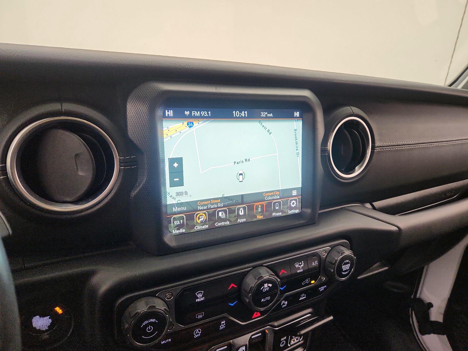 Thumbnail: 2021 Jeep Gladiator - 14