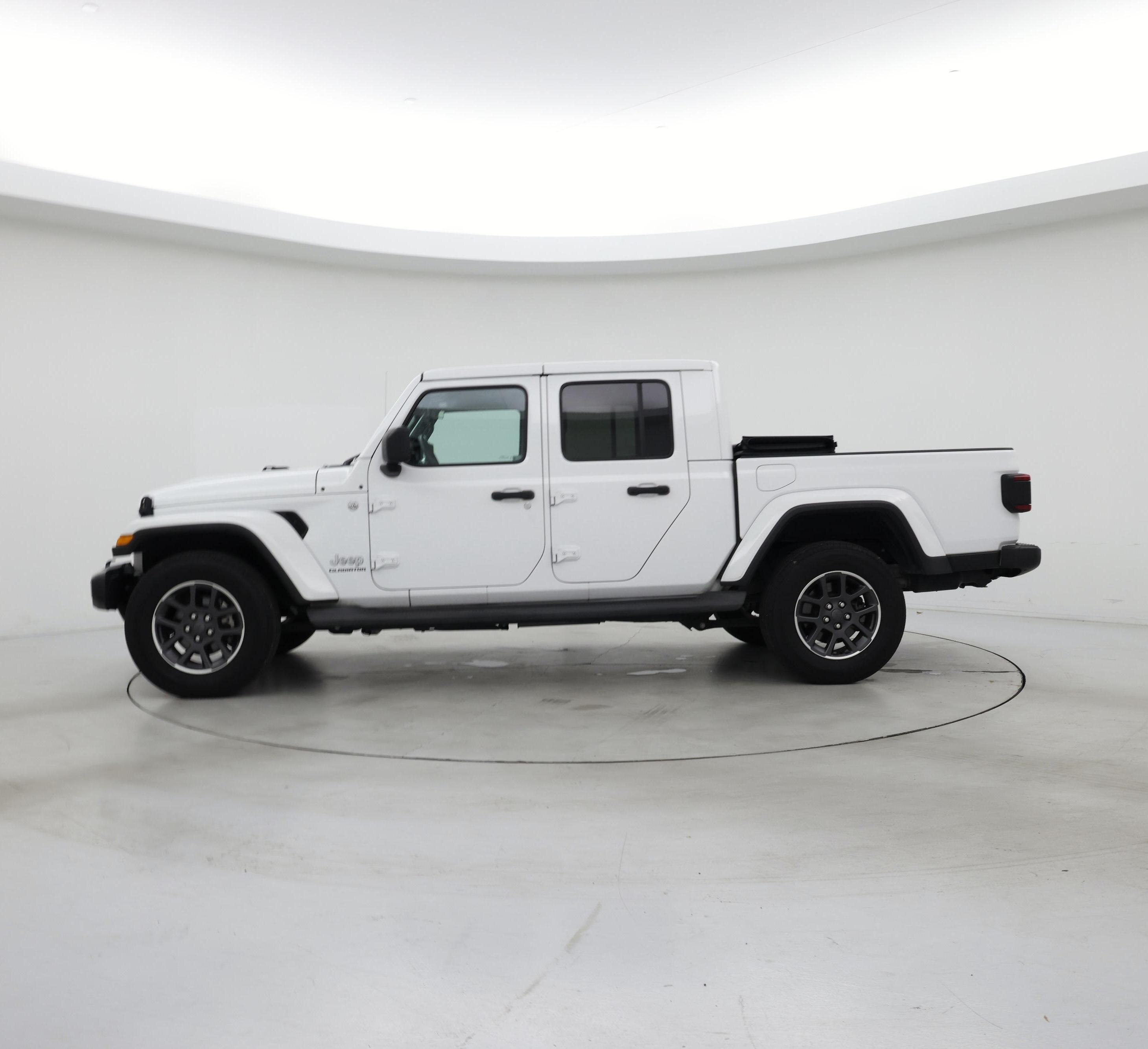 Thumbnail: 2021 Jeep Gladiator - 3