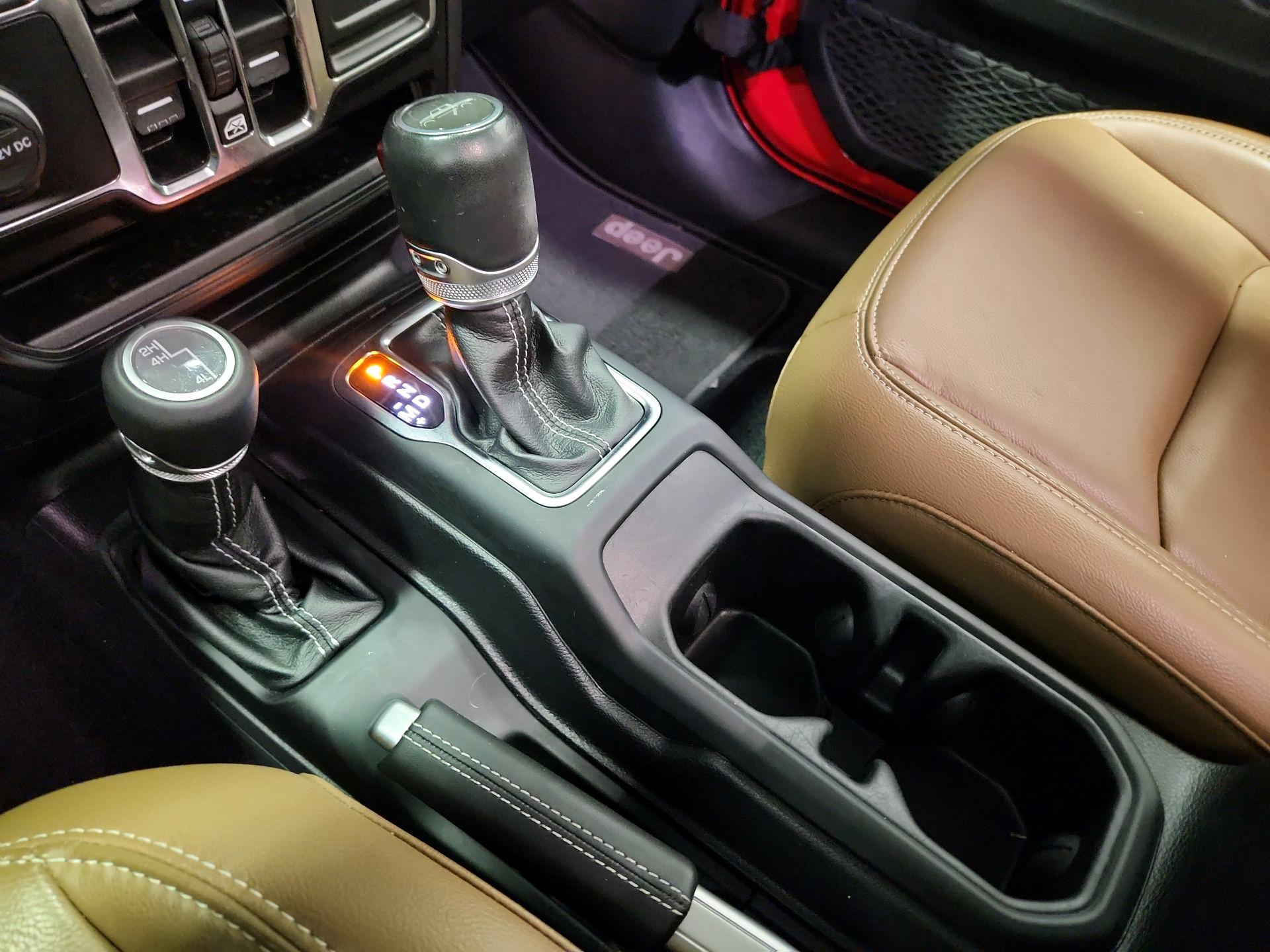 Thumbnail: 2021 Jeep Gladiator - 18