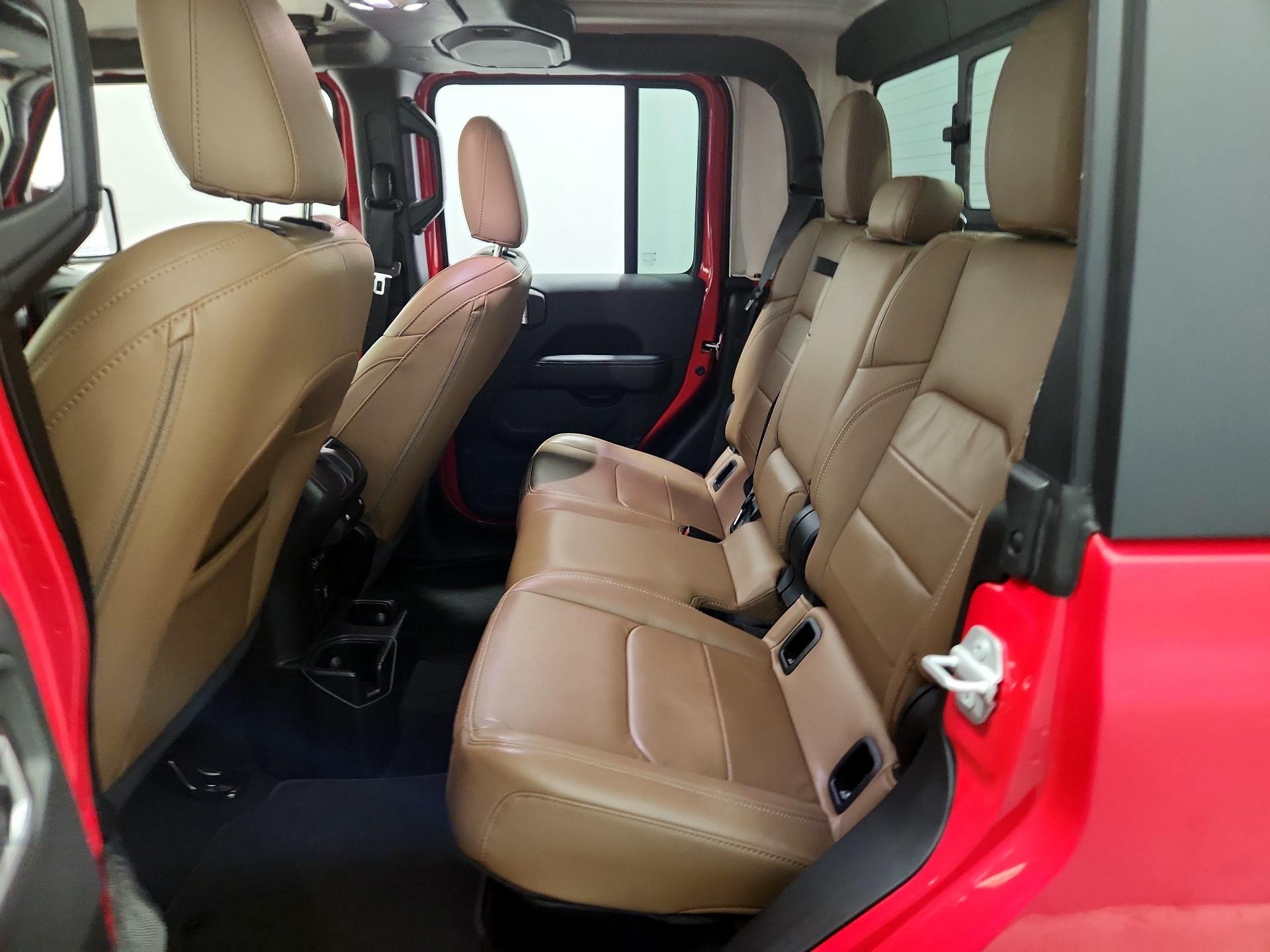 Thumbnail: 2021 Jeep Gladiator - 20