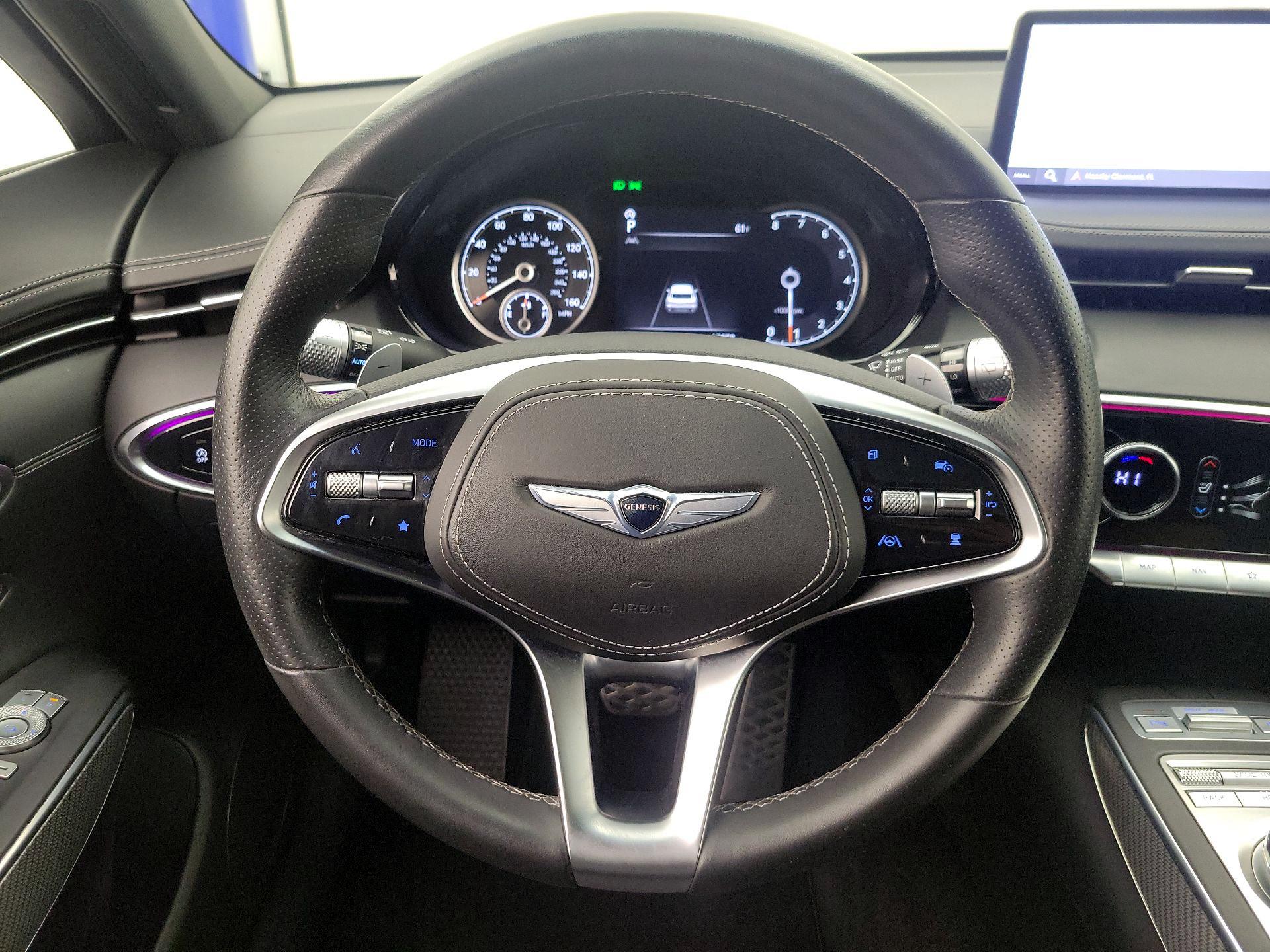 Thumbnail: 2022 Genesis GV70 - 10