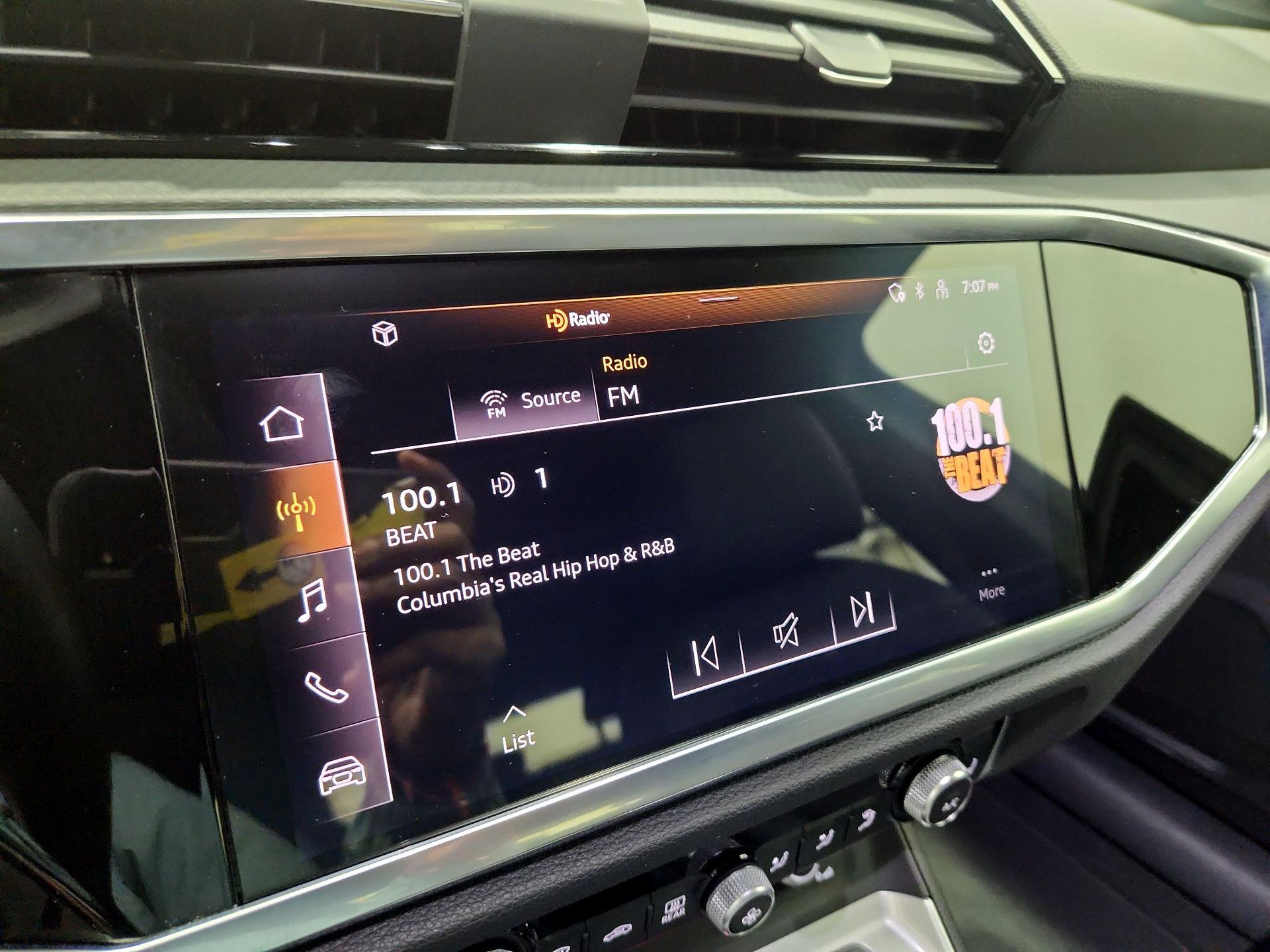 Thumbnail: 2023 Audi Q3 - 15