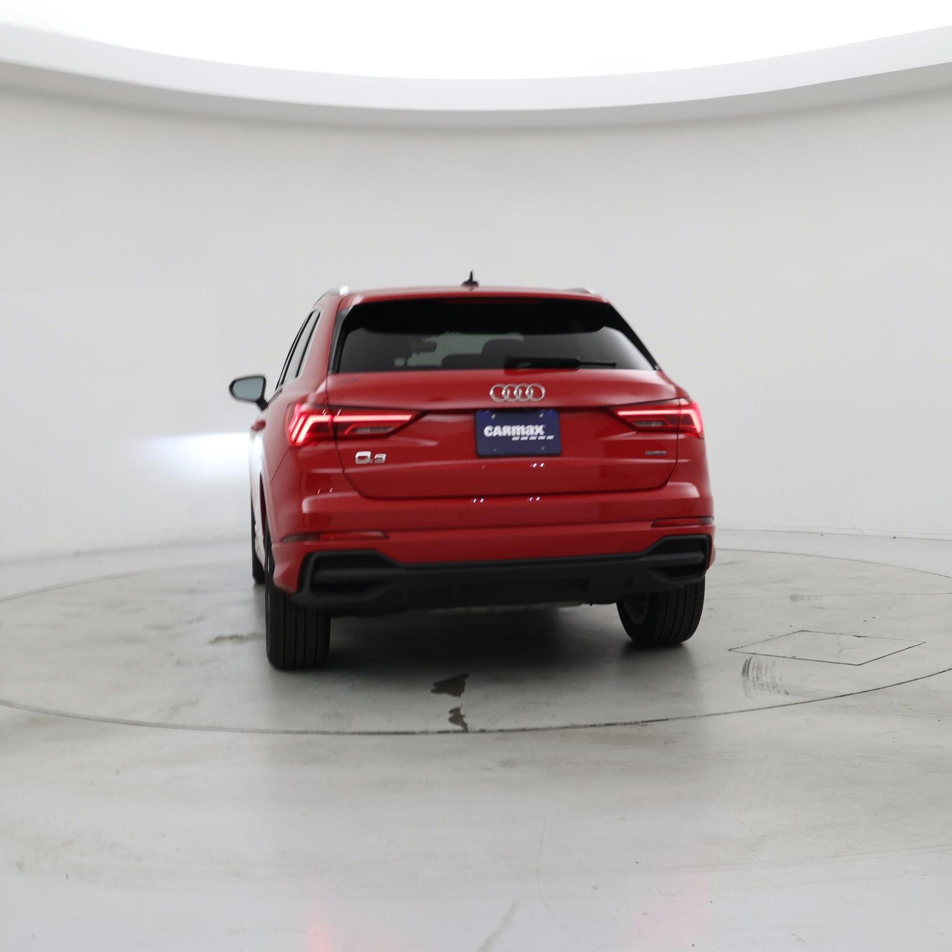 Thumbnail: 2023 Audi Q3 - 6