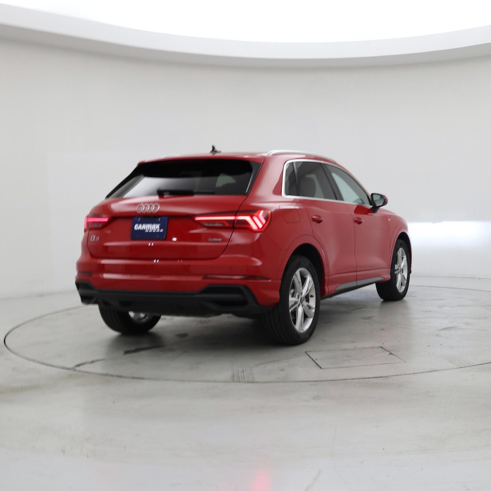 Thumbnail: 2023 Audi Q3 - 8