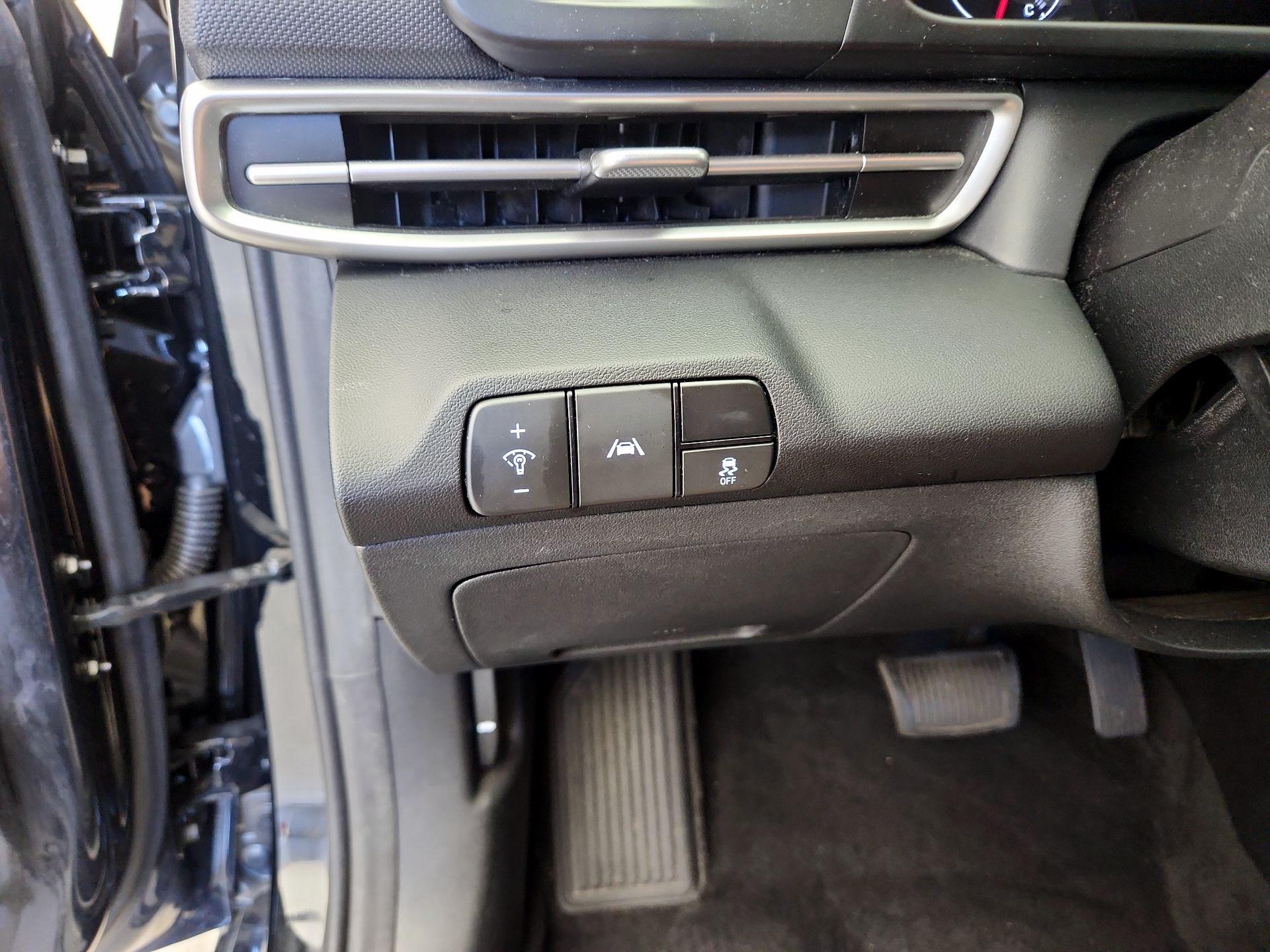 Thumbnail: 2023 Hyundai Elantra - 13