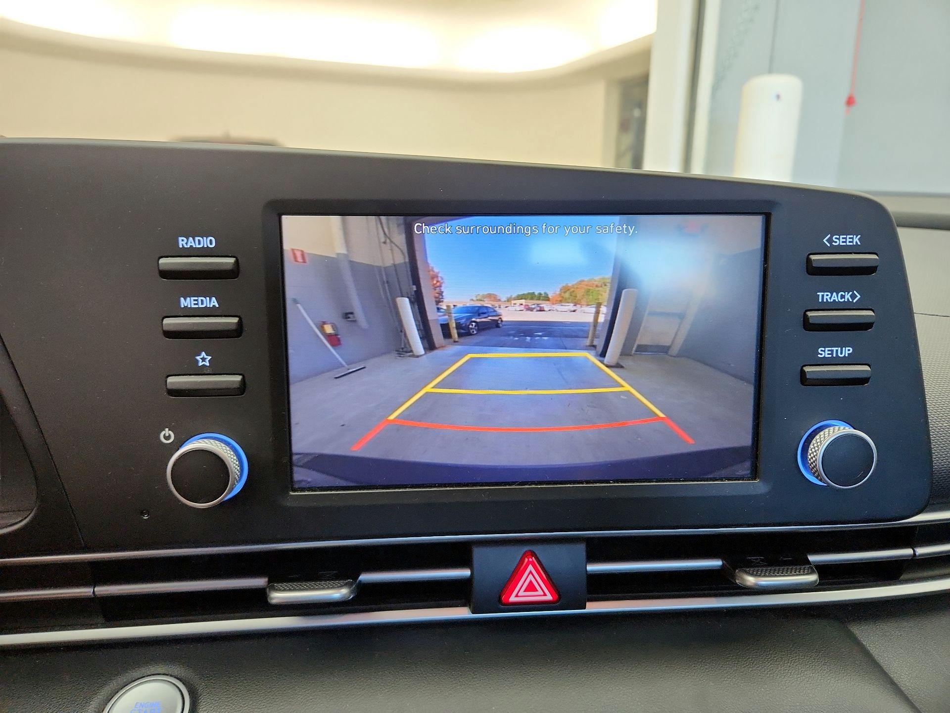 Thumbnail: 2023 Hyundai Elantra - 14