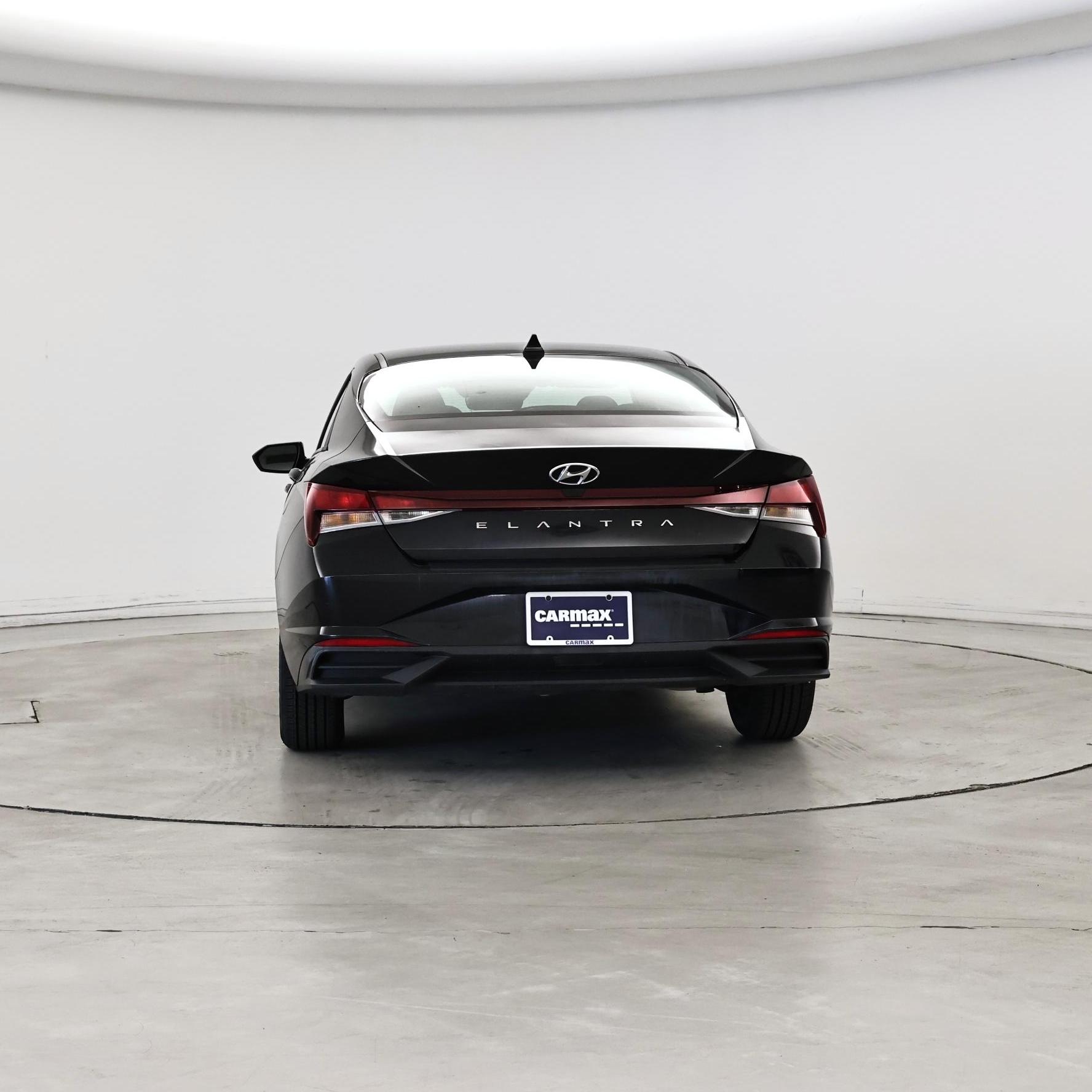 Thumbnail: 2023 Hyundai Elantra - 6