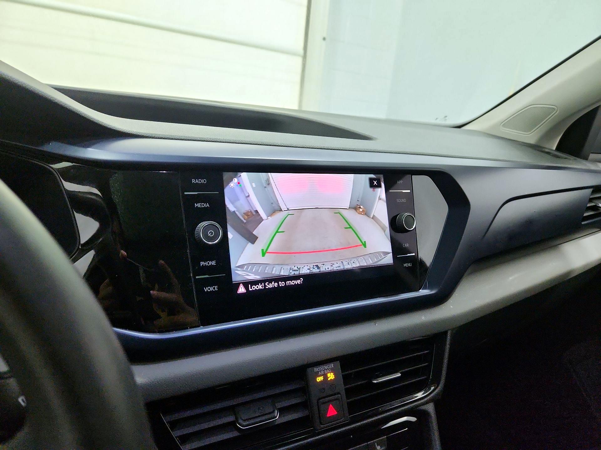 Thumbnail: 2023 Volkswagen Taos - 14