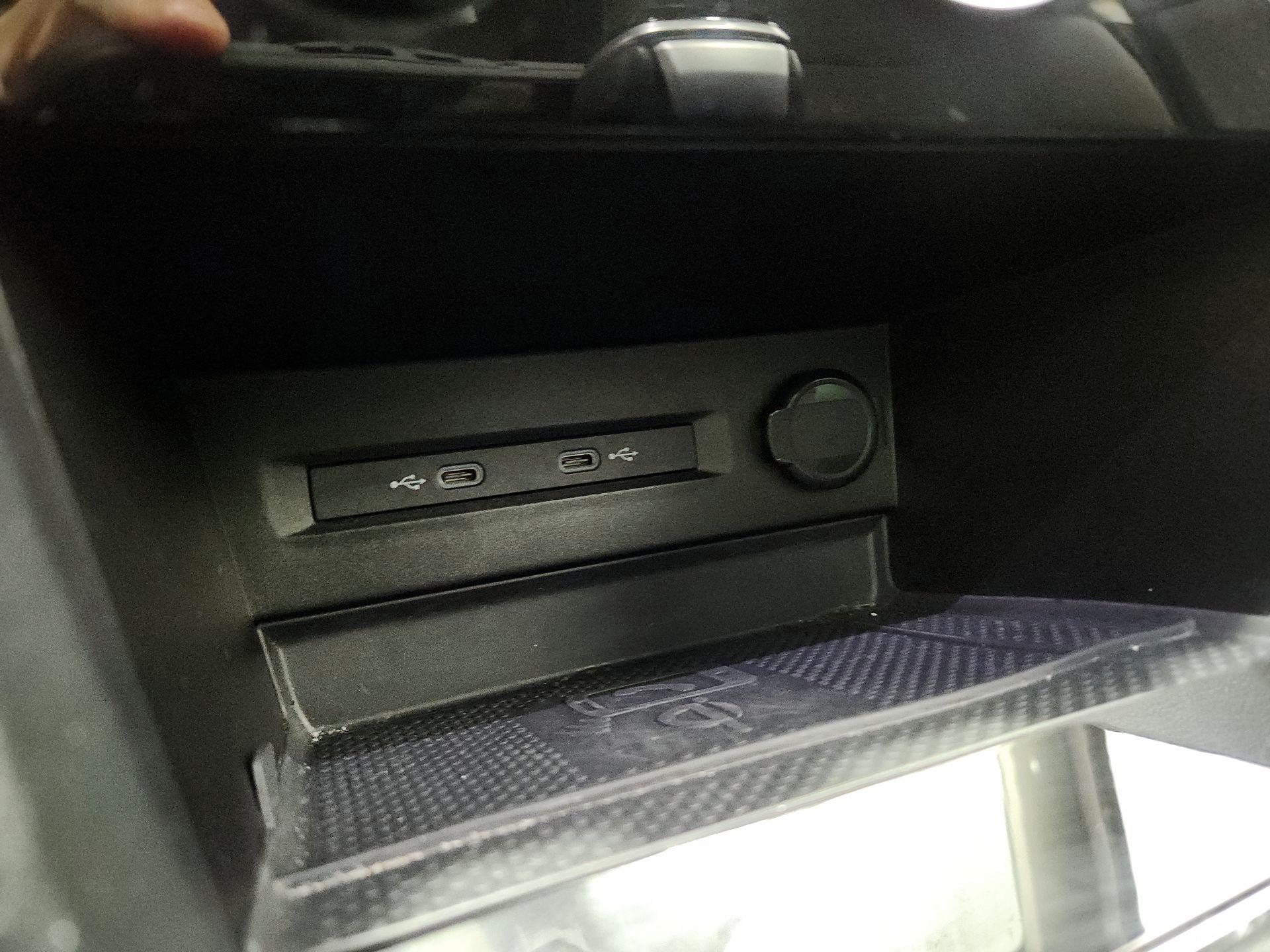 Thumbnail: 2023 Volkswagen Taos - 18