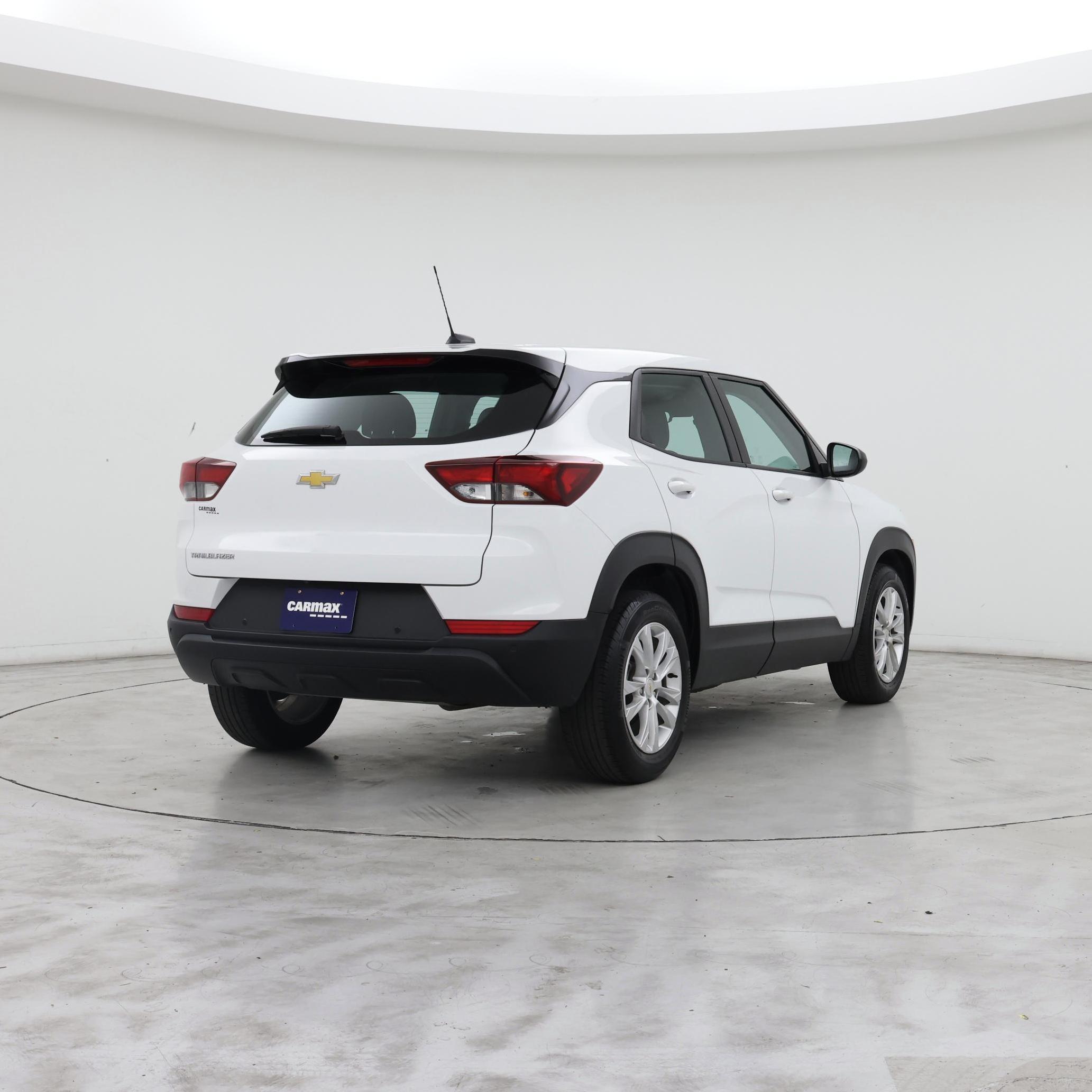 Thumbnail: 2023 Chevrolet TrailBlazer - 8