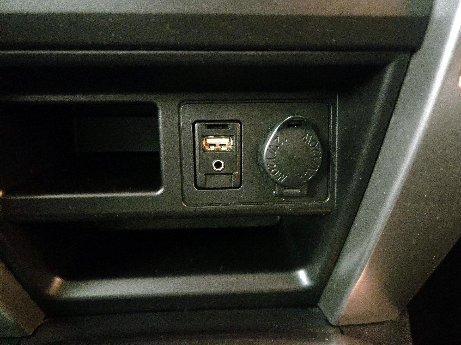 Thumbnail: 2018 Toyota 4Runner - 18