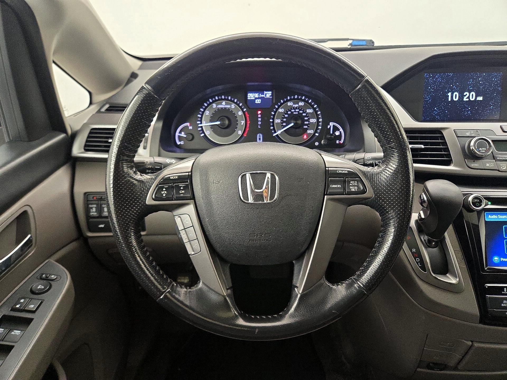 Thumbnail: 2017 Honda Odyssey - 10