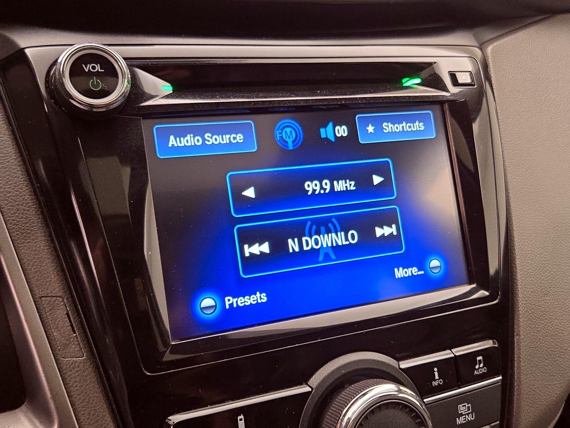 Thumbnail: 2017 Honda Odyssey - 15