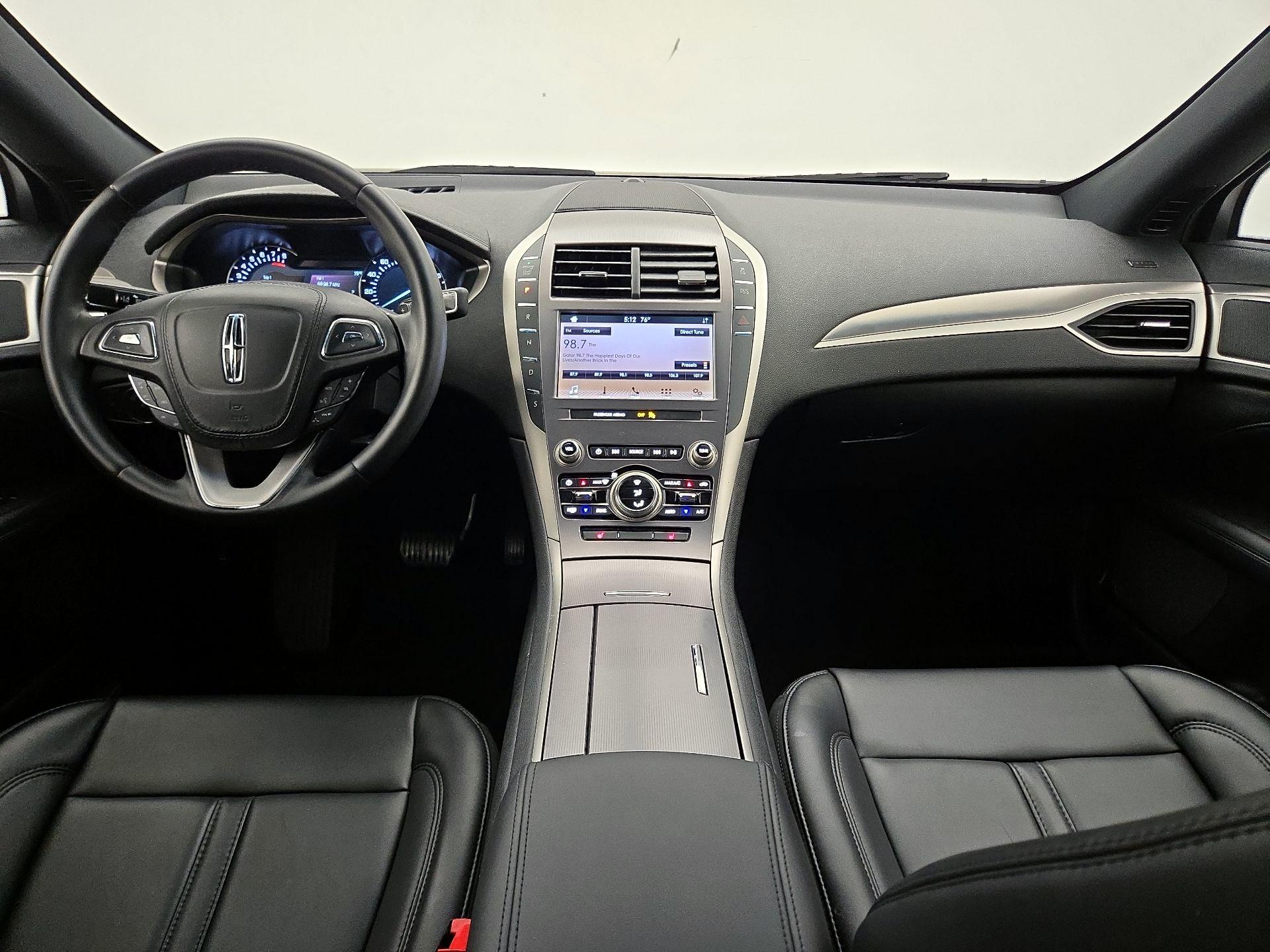 Thumbnail: 2019 Lincoln MKZ - 9