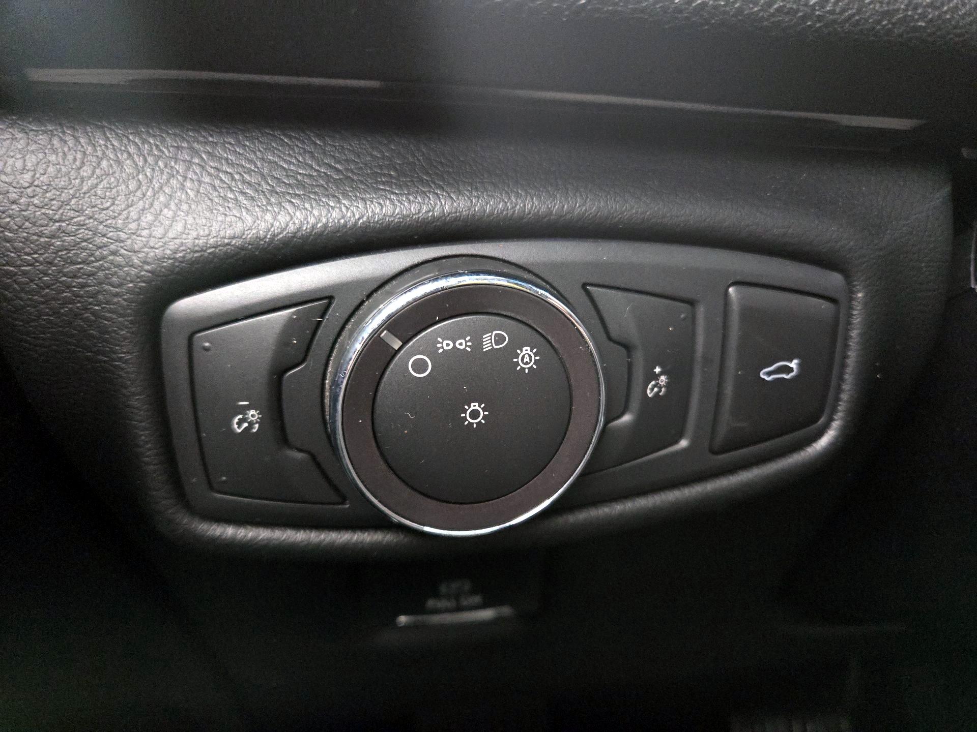 Thumbnail: 2019 Lincoln MKZ - 13