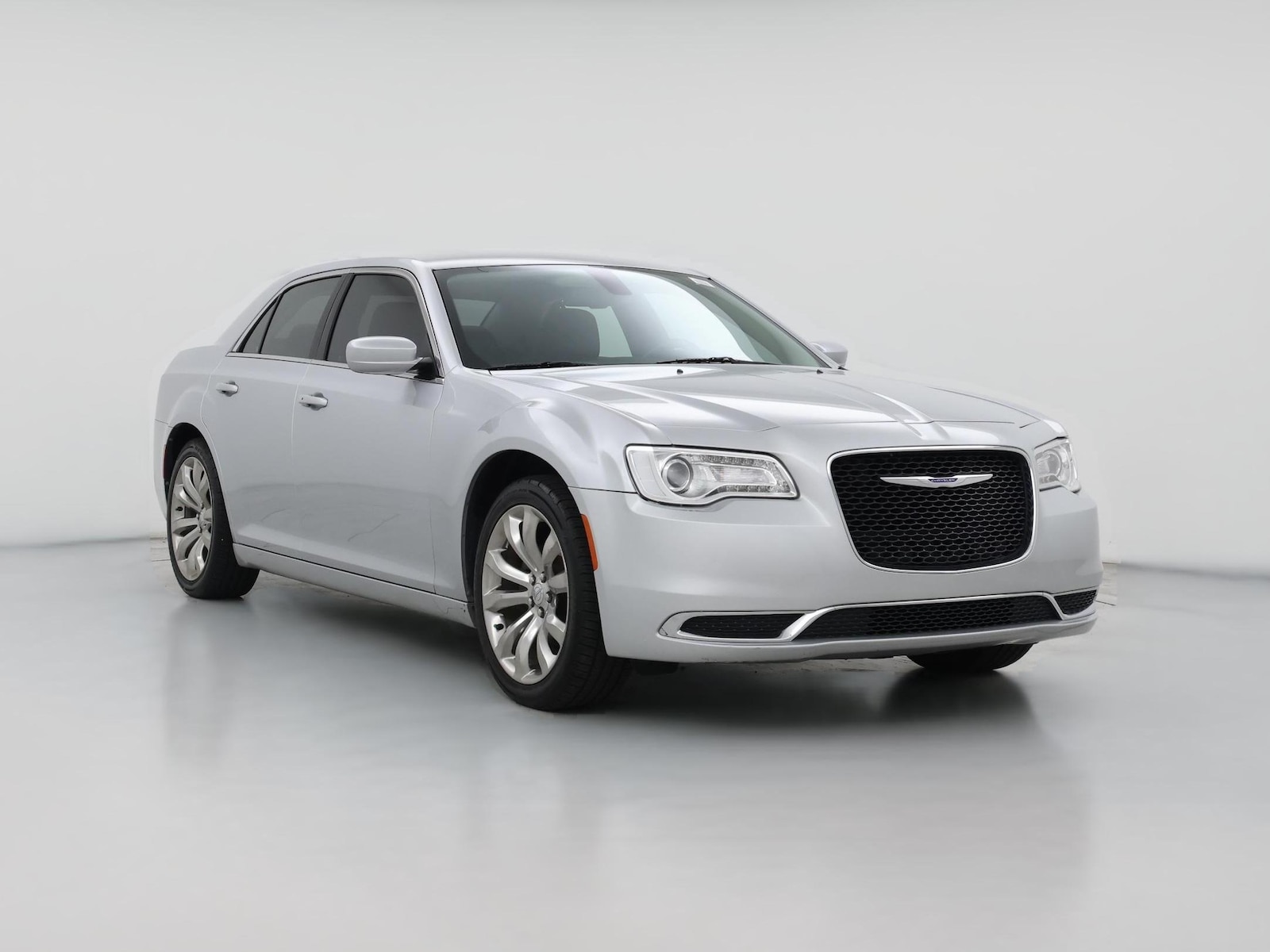 2019 Chrysler 300 Touring