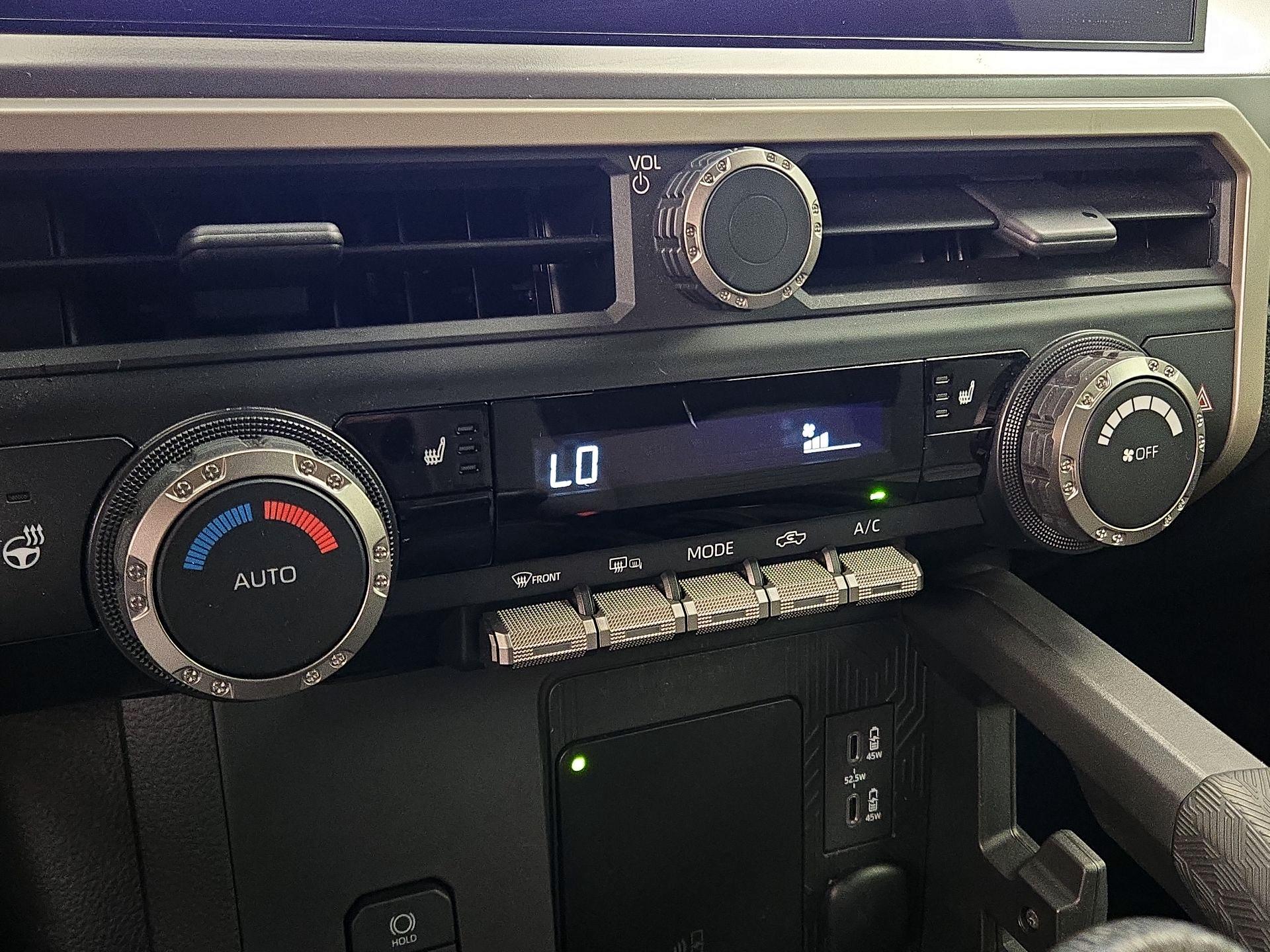 Thumbnail: 2024 Toyota Tacoma - 17