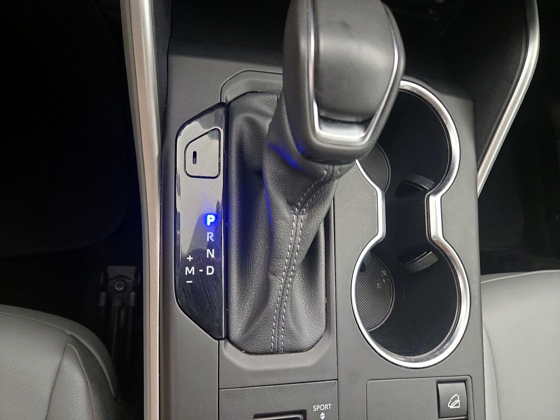 Thumbnail: 2024 Toyota Highlander - 17