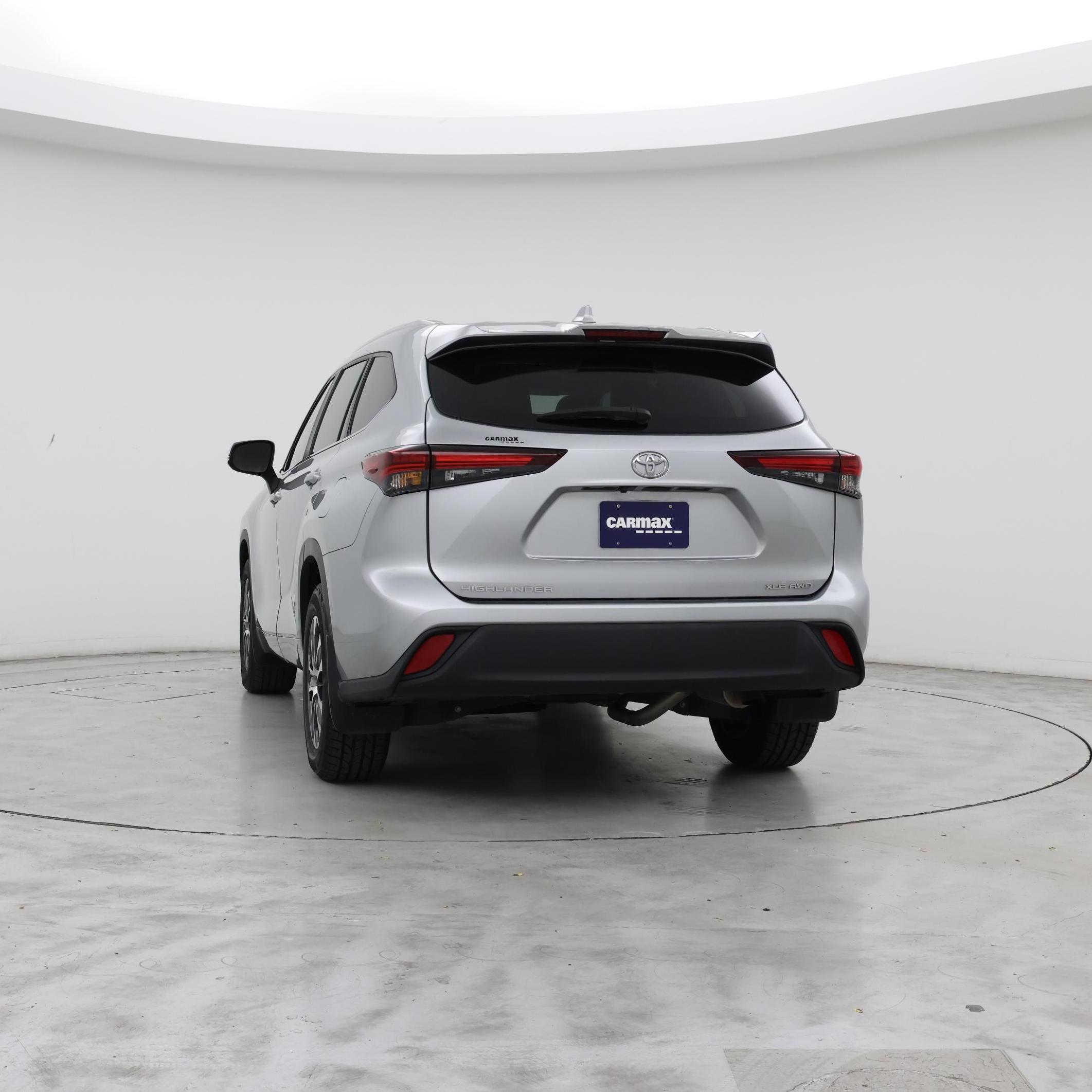 Thumbnail: 2024 Toyota Highlander - 6