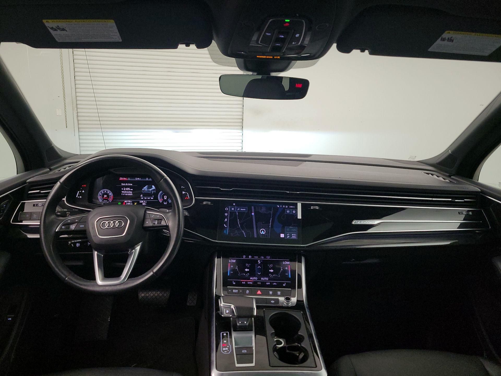 Thumbnail: 2023 Audi Q7 - 9