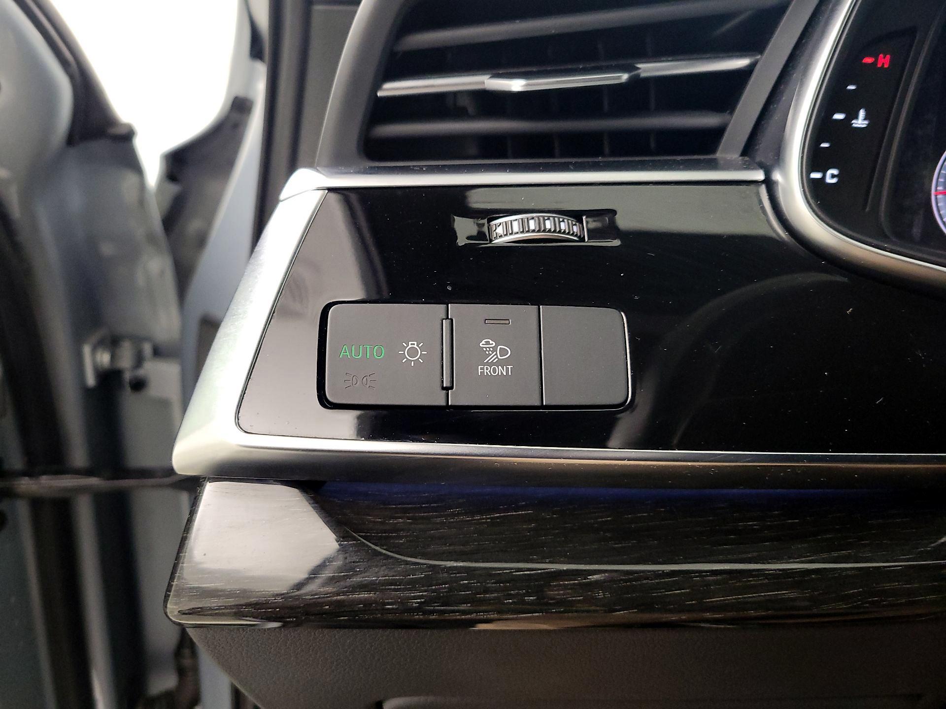 Thumbnail: 2023 Audi Q7 - 13