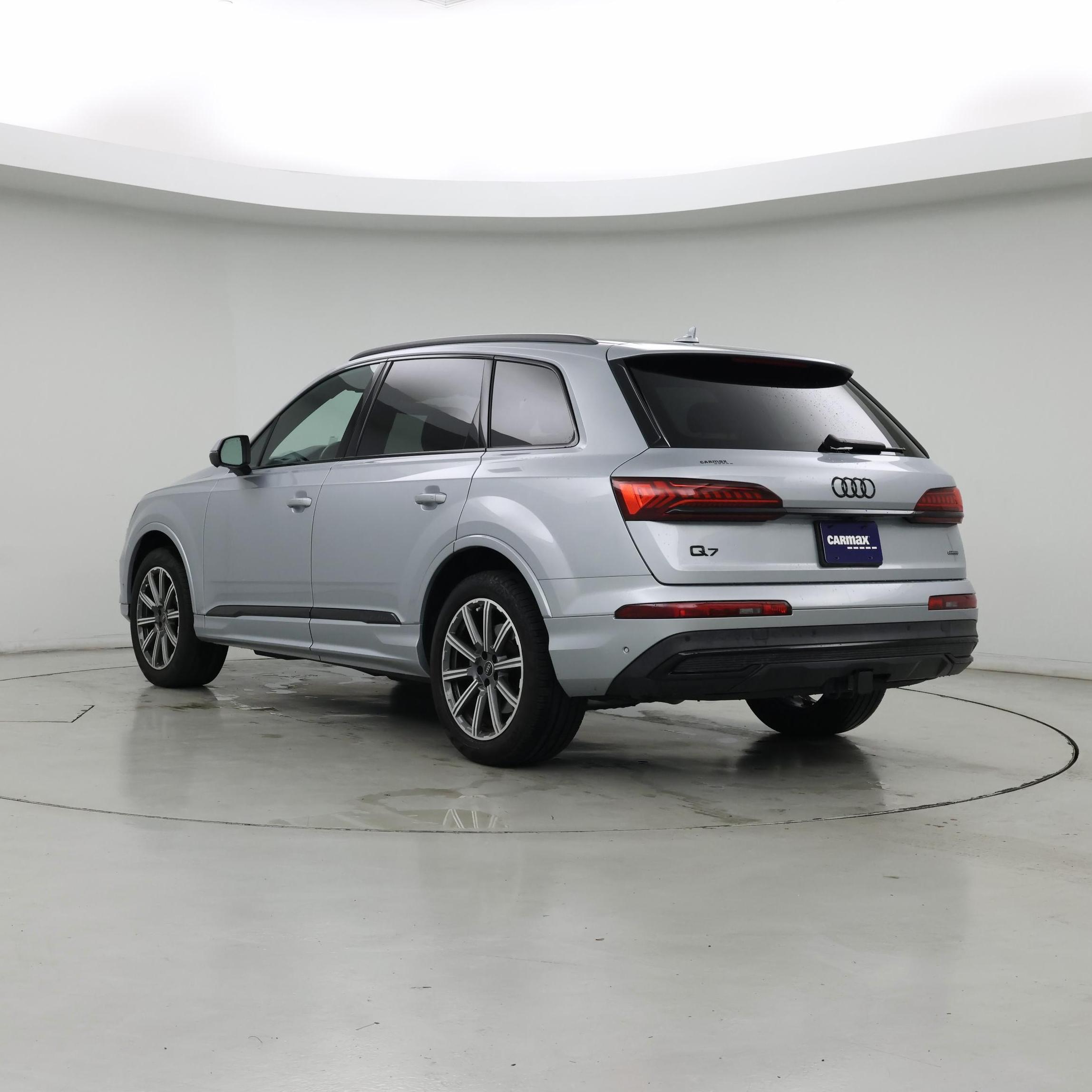 Thumbnail: 2023 Audi Q7 - 2