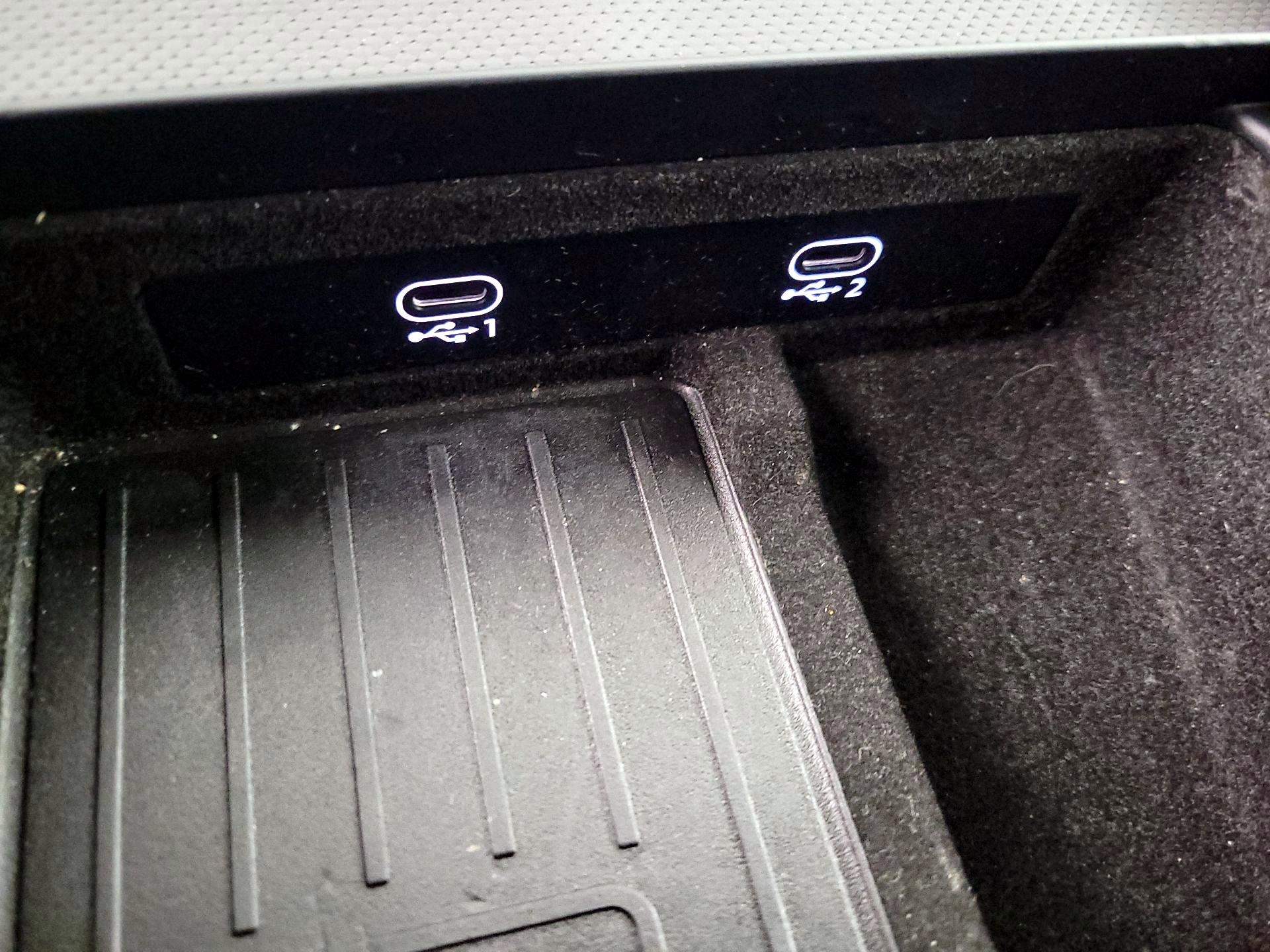 Thumbnail: 2023 Audi Q7 - 19