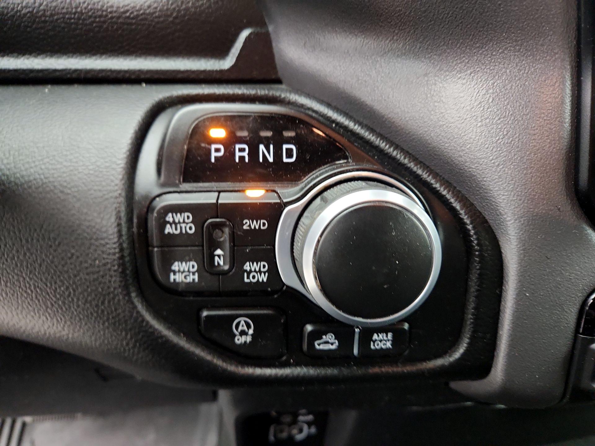 Thumbnail: 2023 RAM 1500 - 17