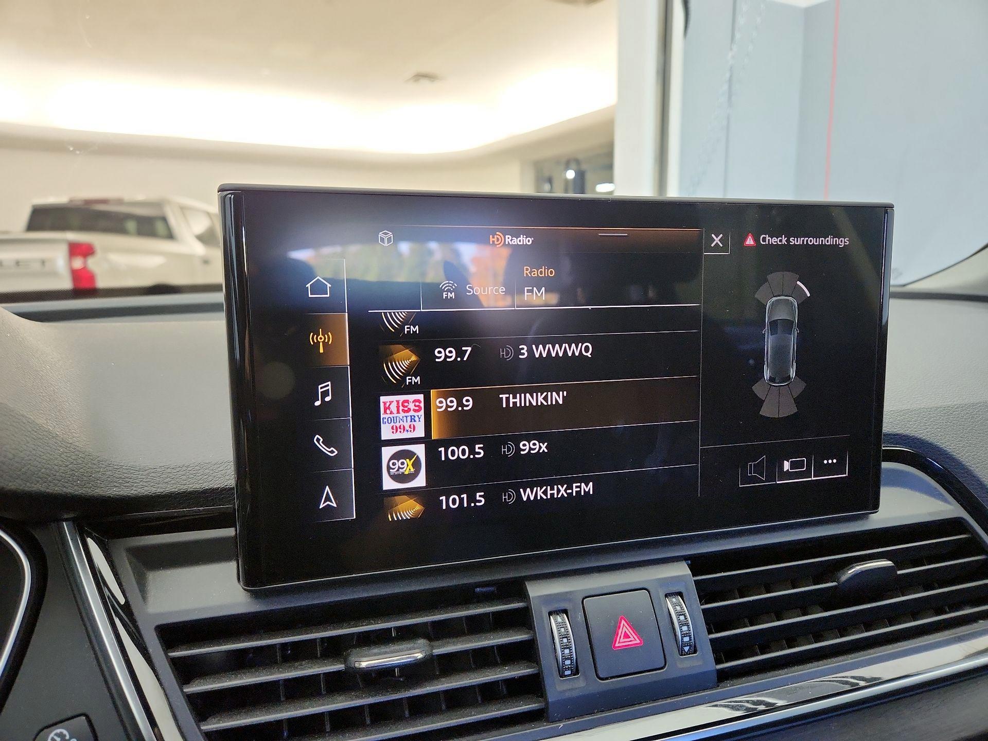 Thumbnail: 2022 Audi Q5 - 15