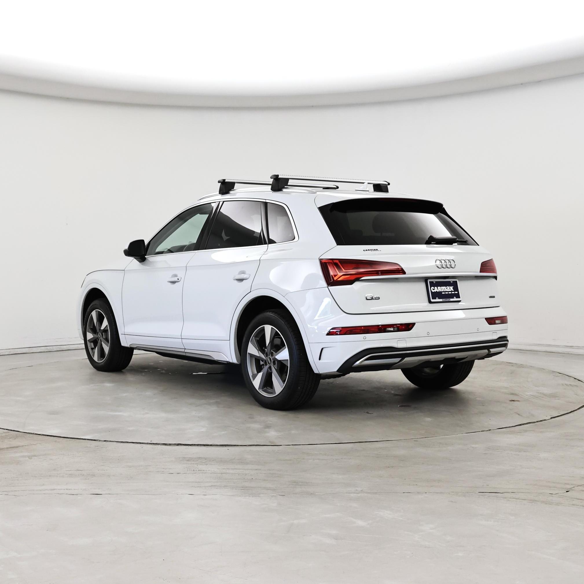 Thumbnail: 2022 Audi Q5 - 2