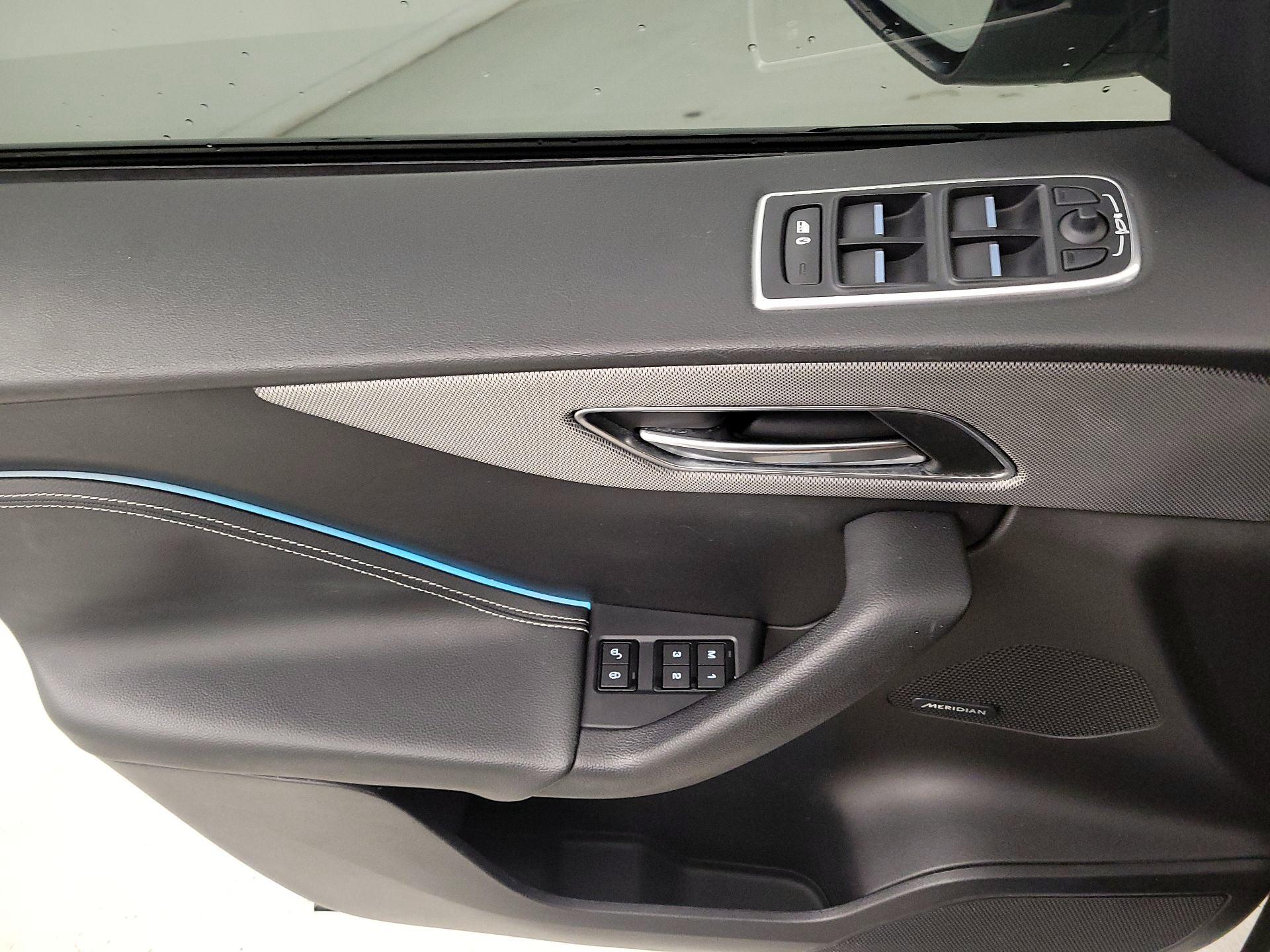 Thumbnail: 2020 Jaguar F-Pace - 12