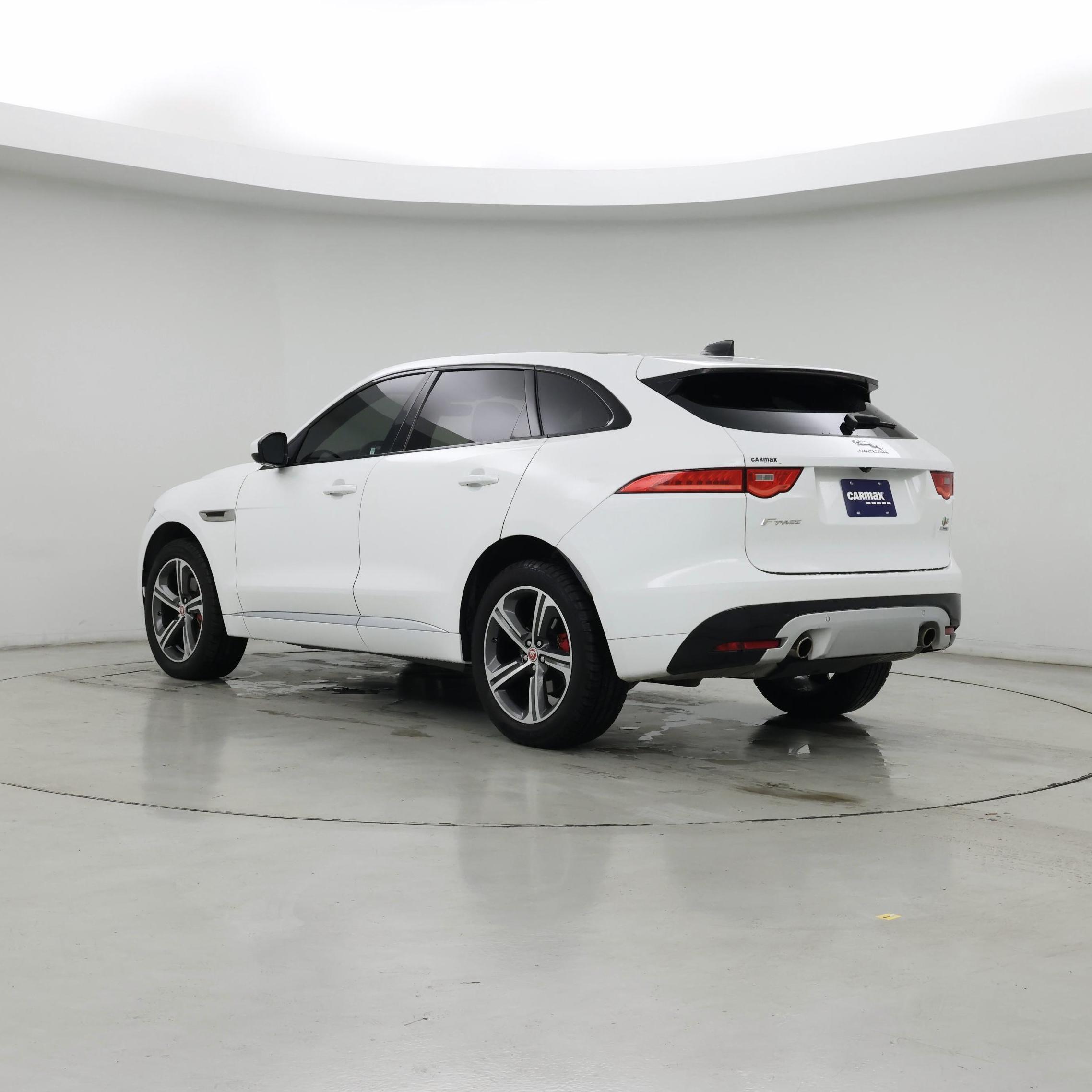 Thumbnail: 2020 Jaguar F-Pace - 2