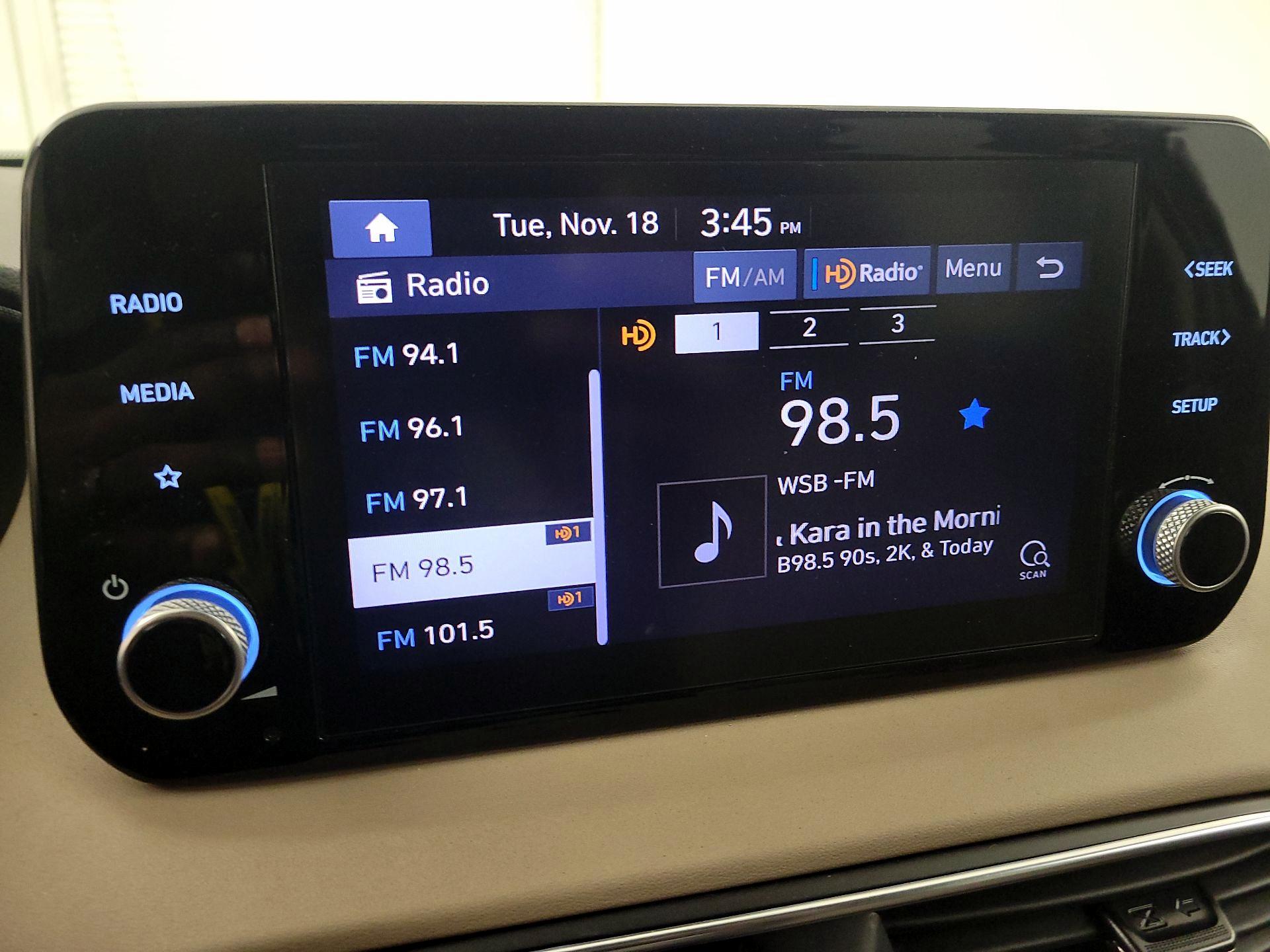 Thumbnail: 2022 Hyundai Santa Fe - 15