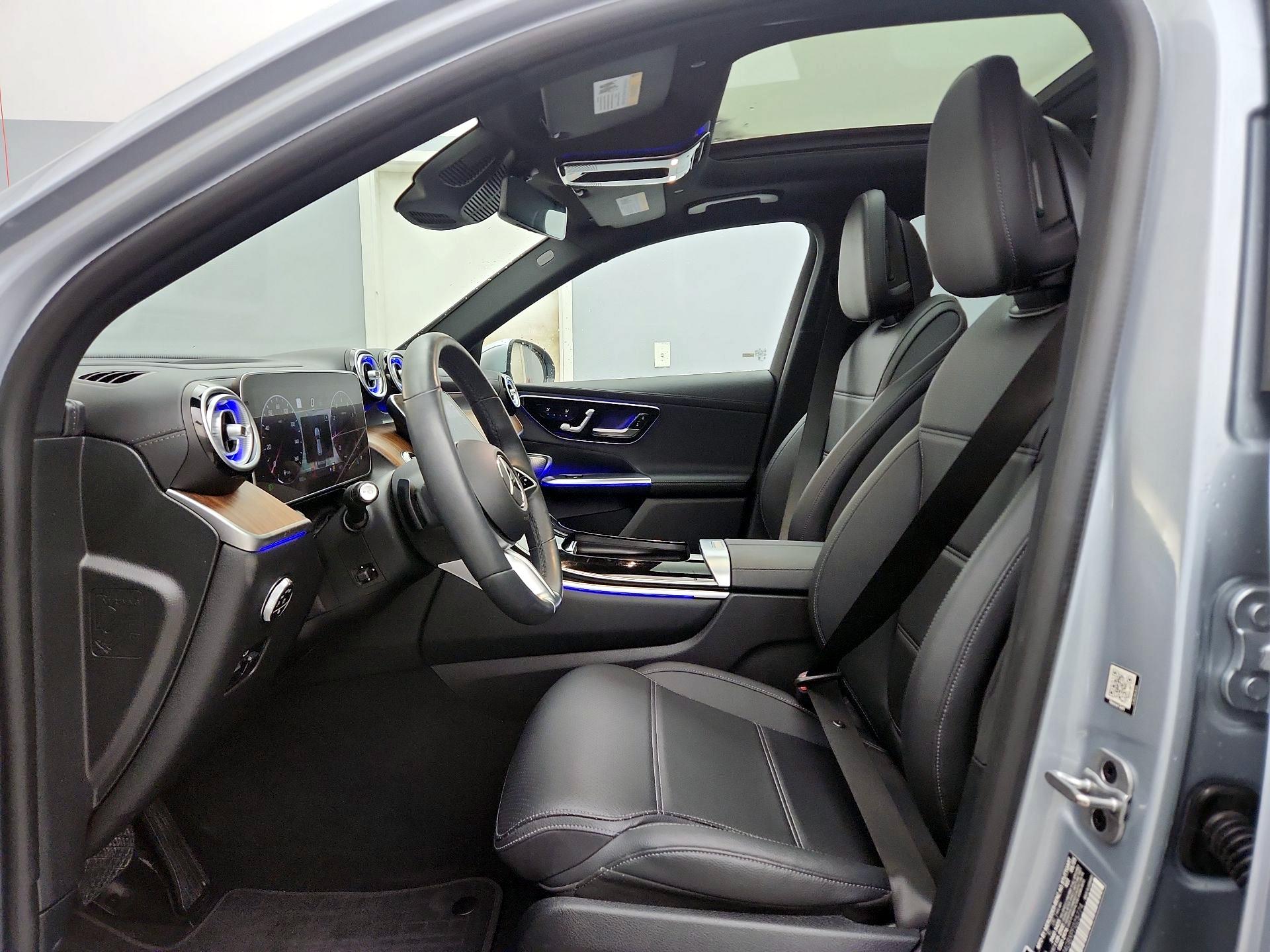 Thumbnail: 2023 Mercedes-Benz GLC - 11