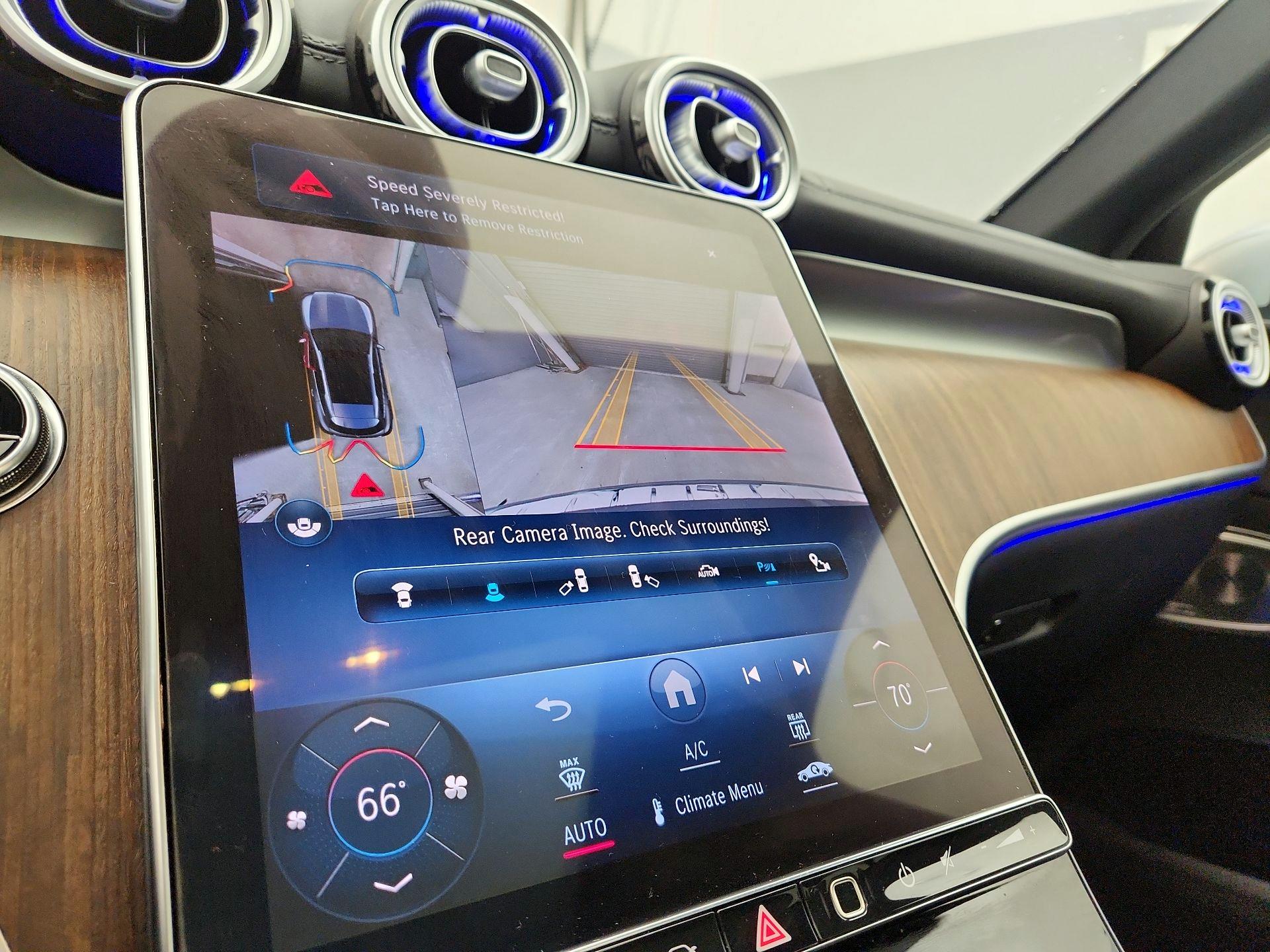 Thumbnail: 2023 Mercedes-Benz GLC - 15