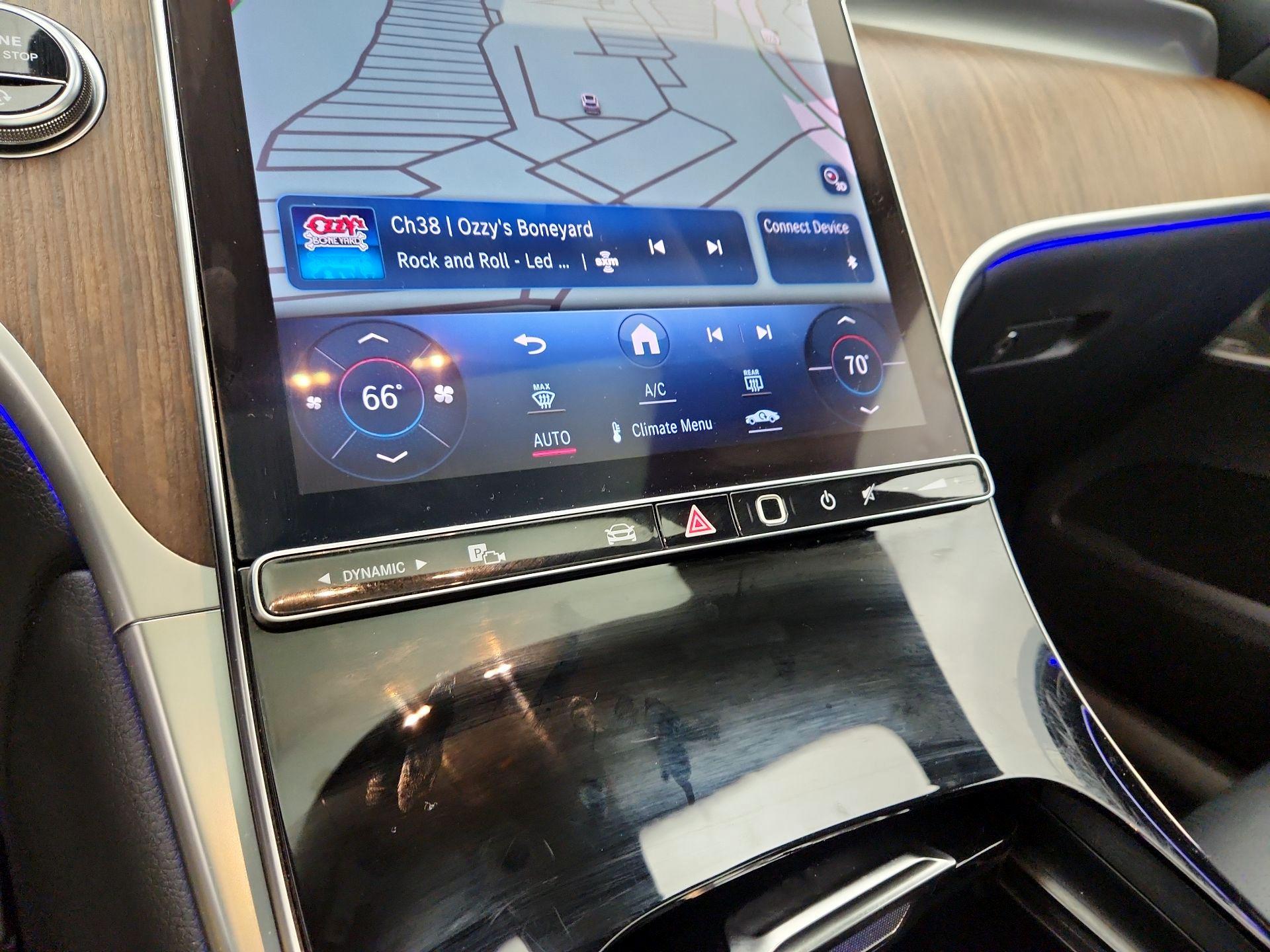 Thumbnail: 2023 Mercedes-Benz GLC - 17