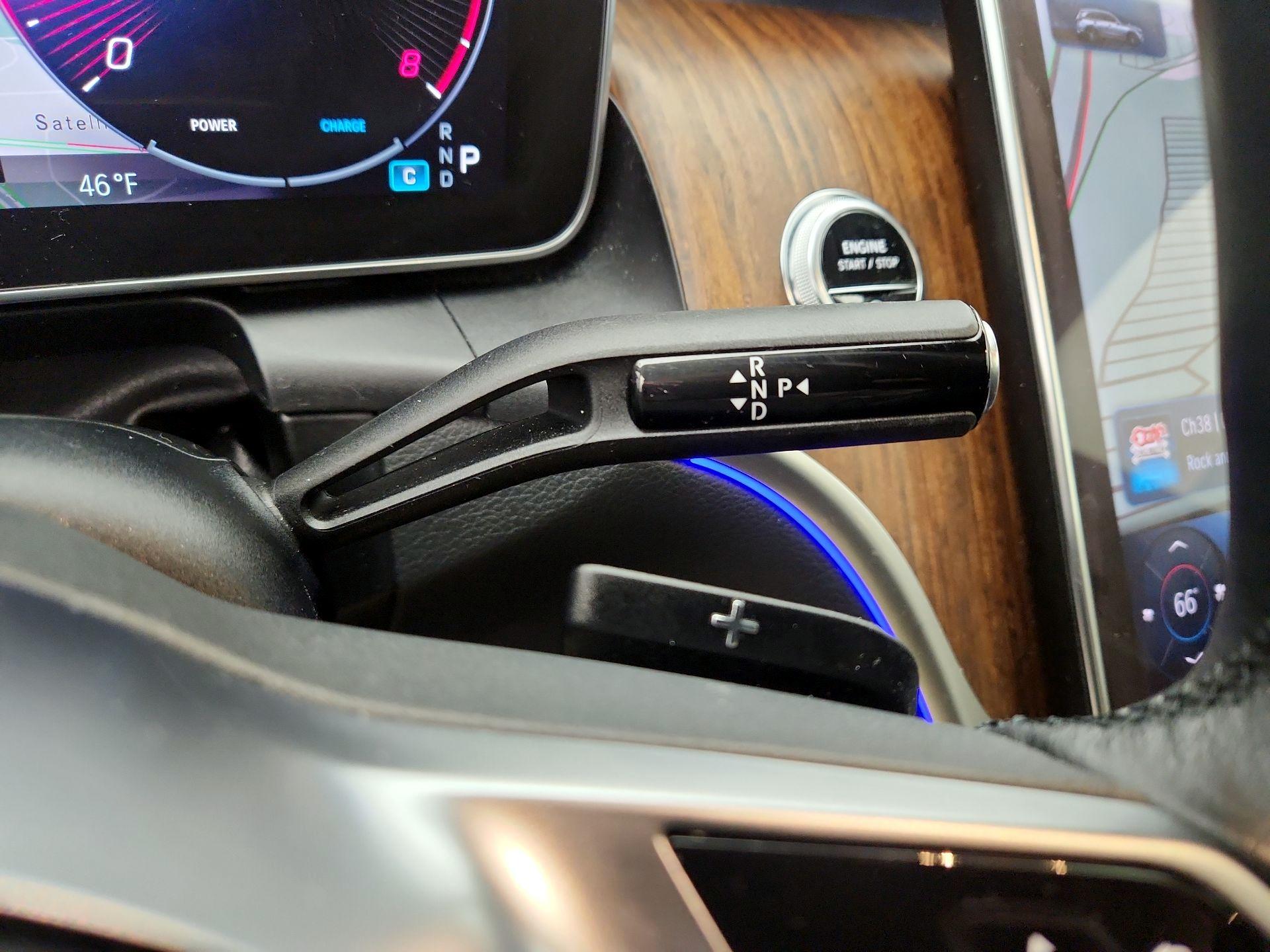 Thumbnail: 2023 Mercedes-Benz GLC - 18