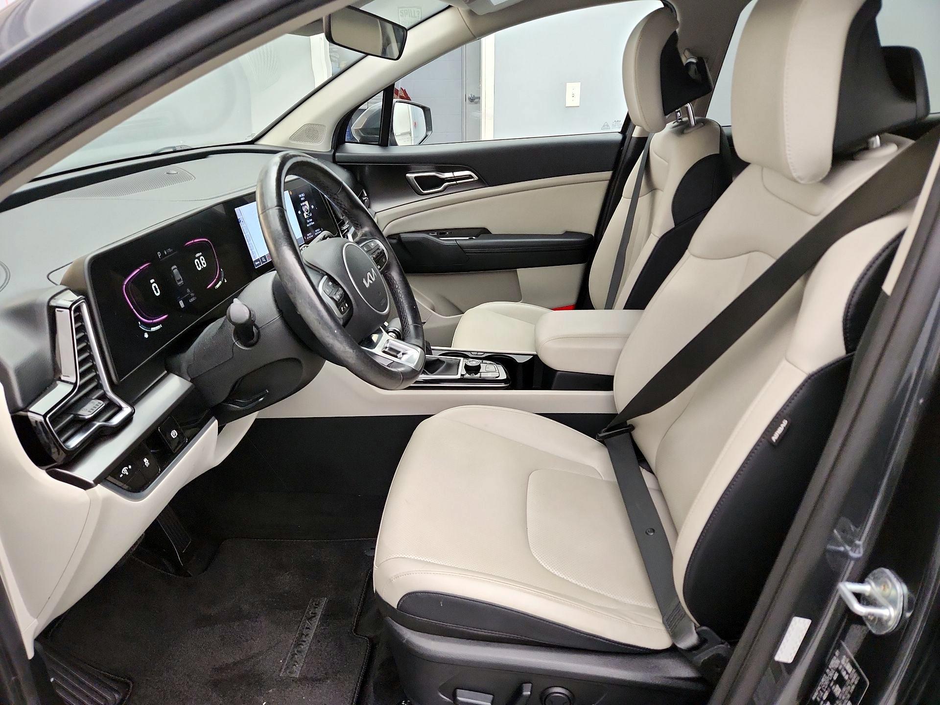 Thumbnail: 2023 Kia Sportage - 11