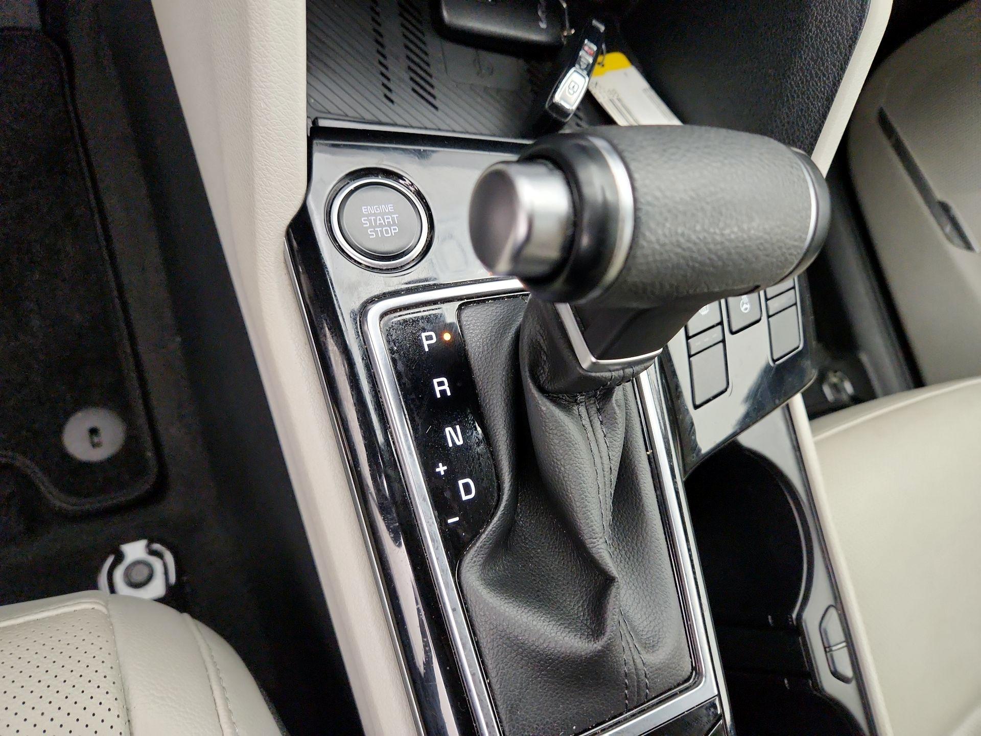 Thumbnail: 2023 Kia Sportage - 18