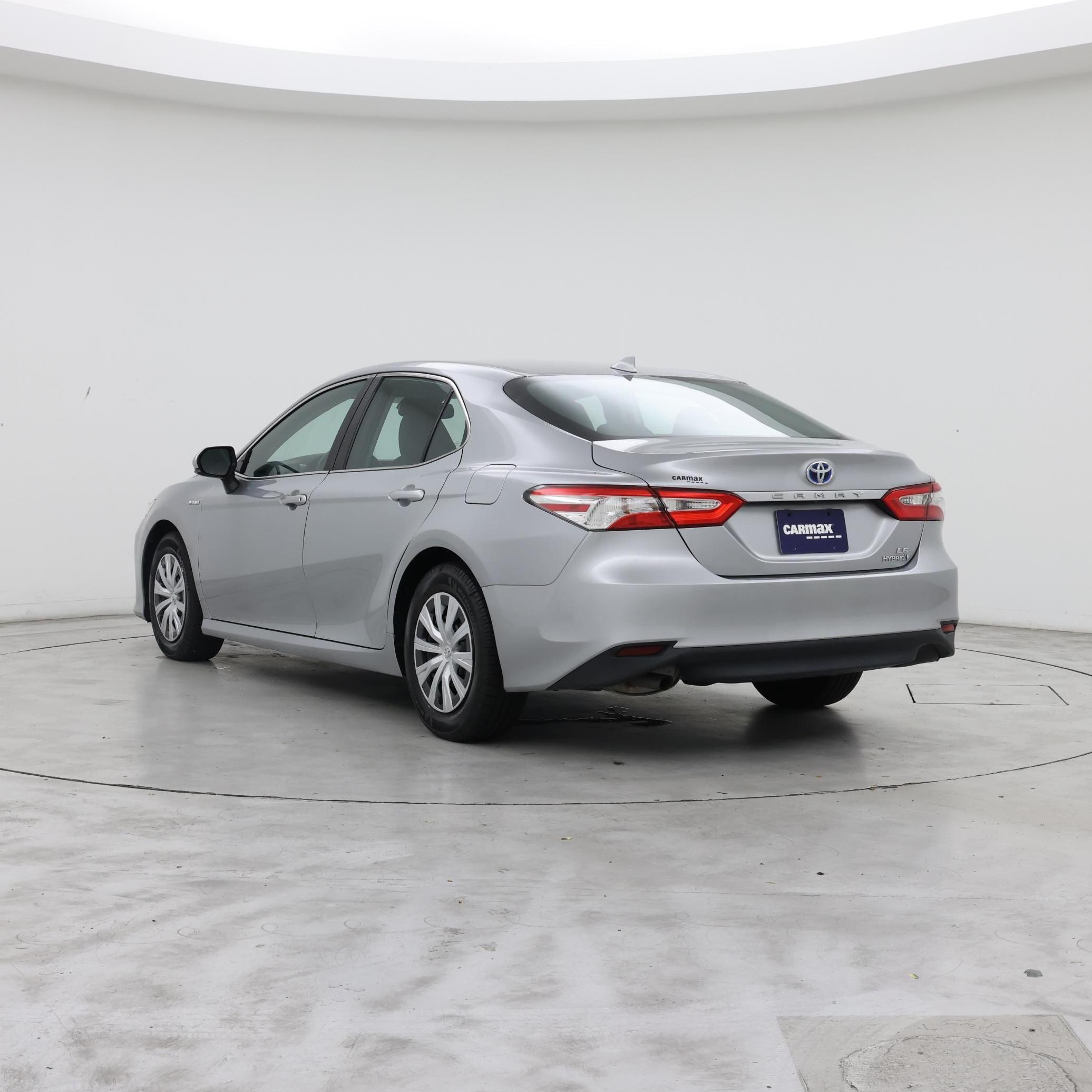 Thumbnail: 2019 Toyota Camry - 2